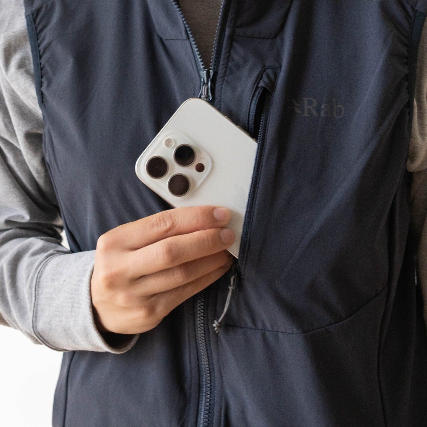 Rab Borealis Vest（Women's）