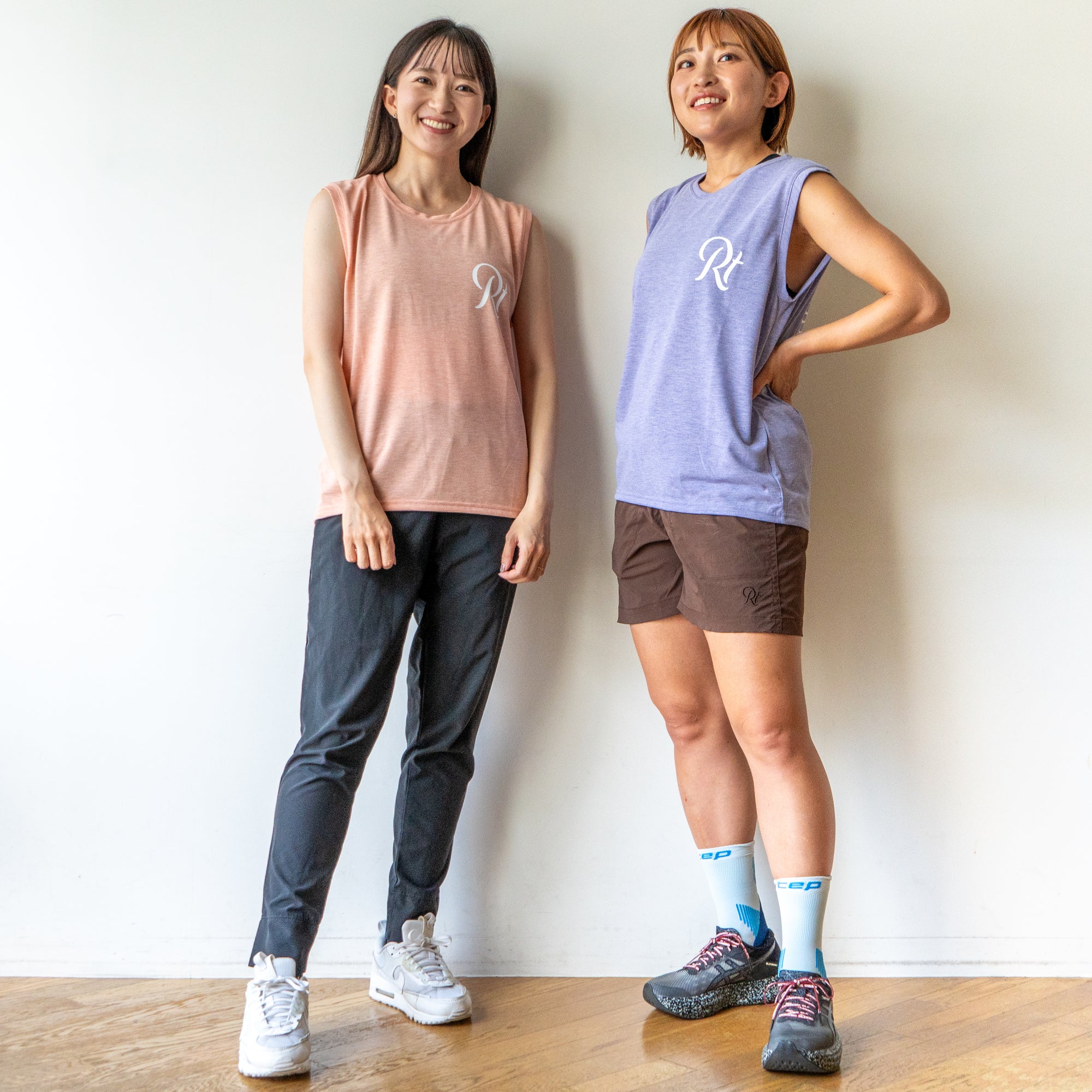 Rt Logo "LIFESTYLE WITH RUNNING" Sleeve-less Tee