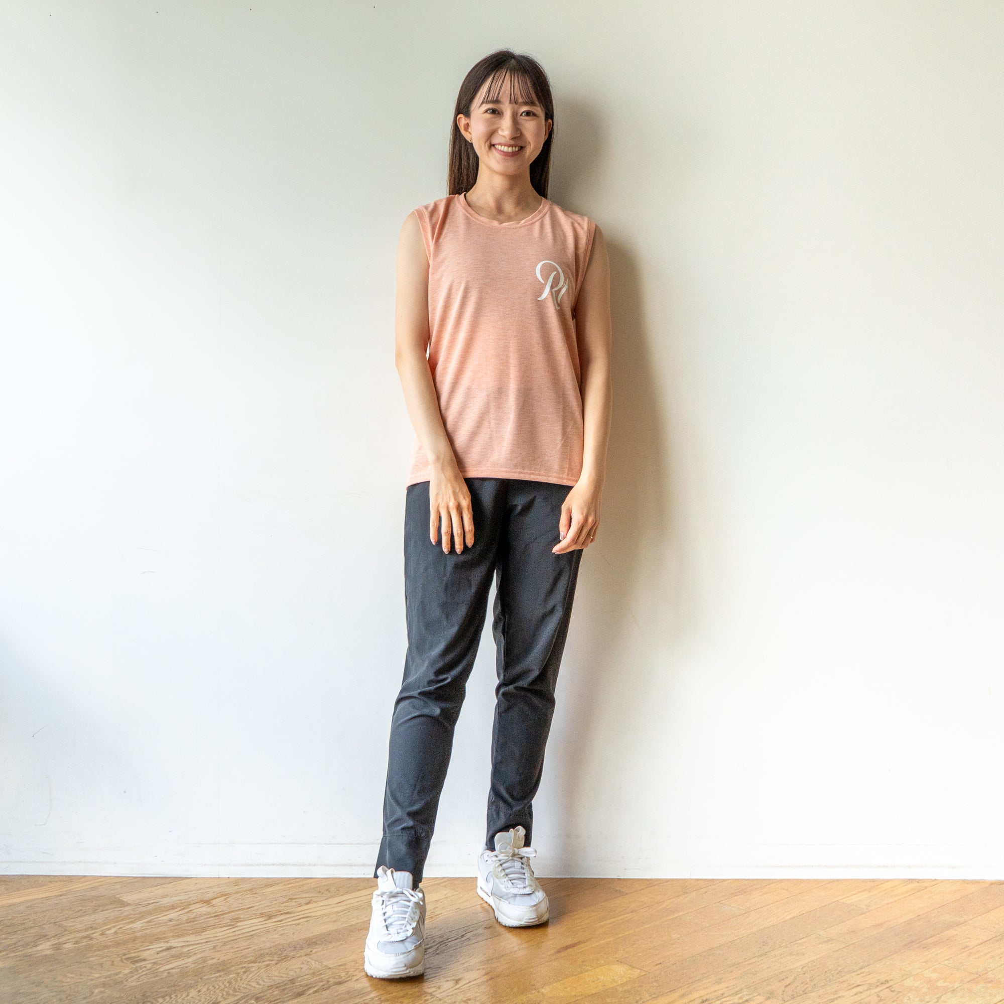 Rt Logo "LIFESTYLE WITH RUNNING" Sleeve-less Tee