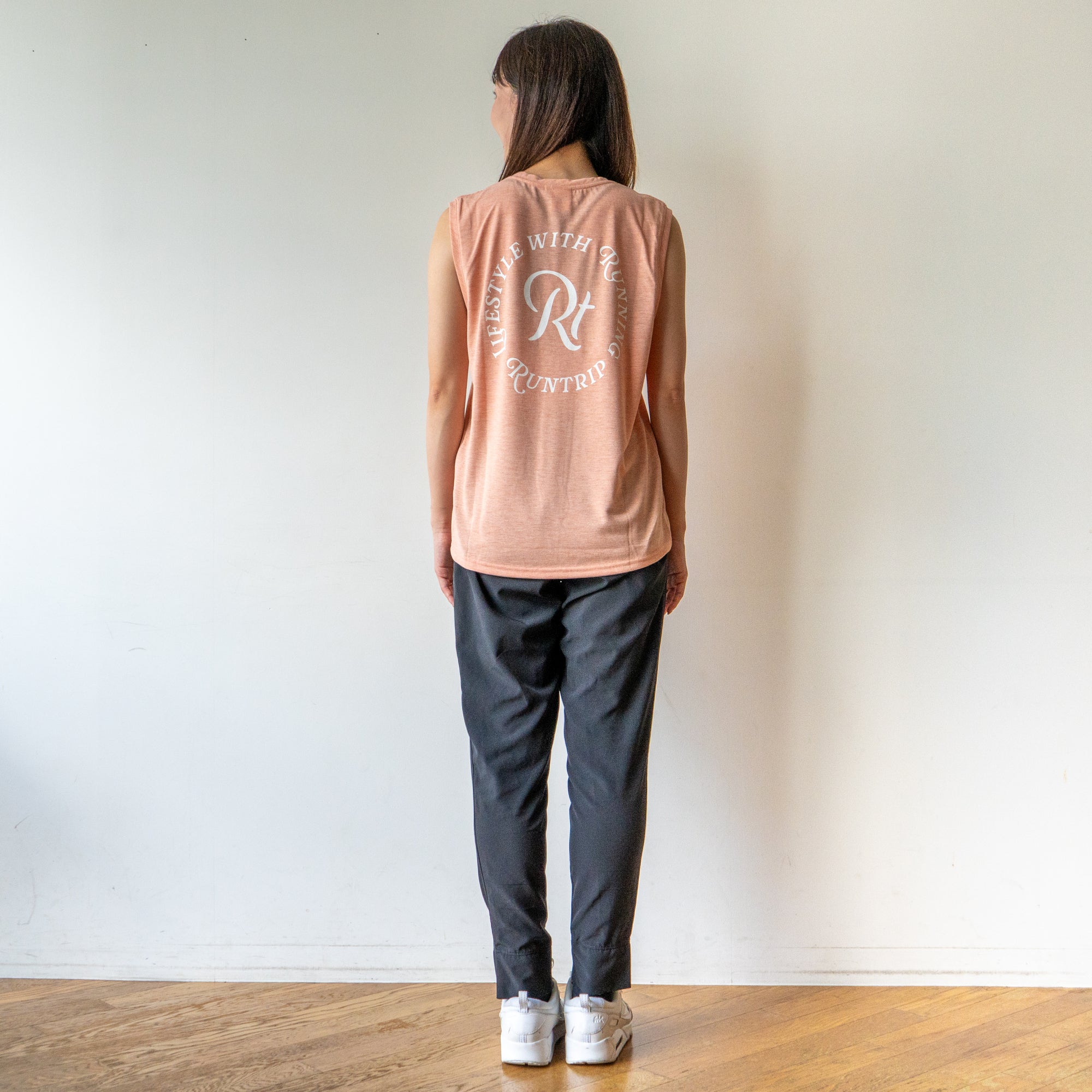 Rt Logo "LIFESTYLE WITH RUNNING" Sleeve-less Tee