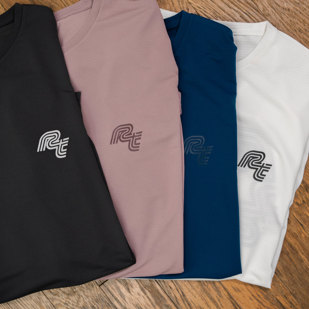 Rt Track Logo Long-Sleeve Tee – Runtrip Store