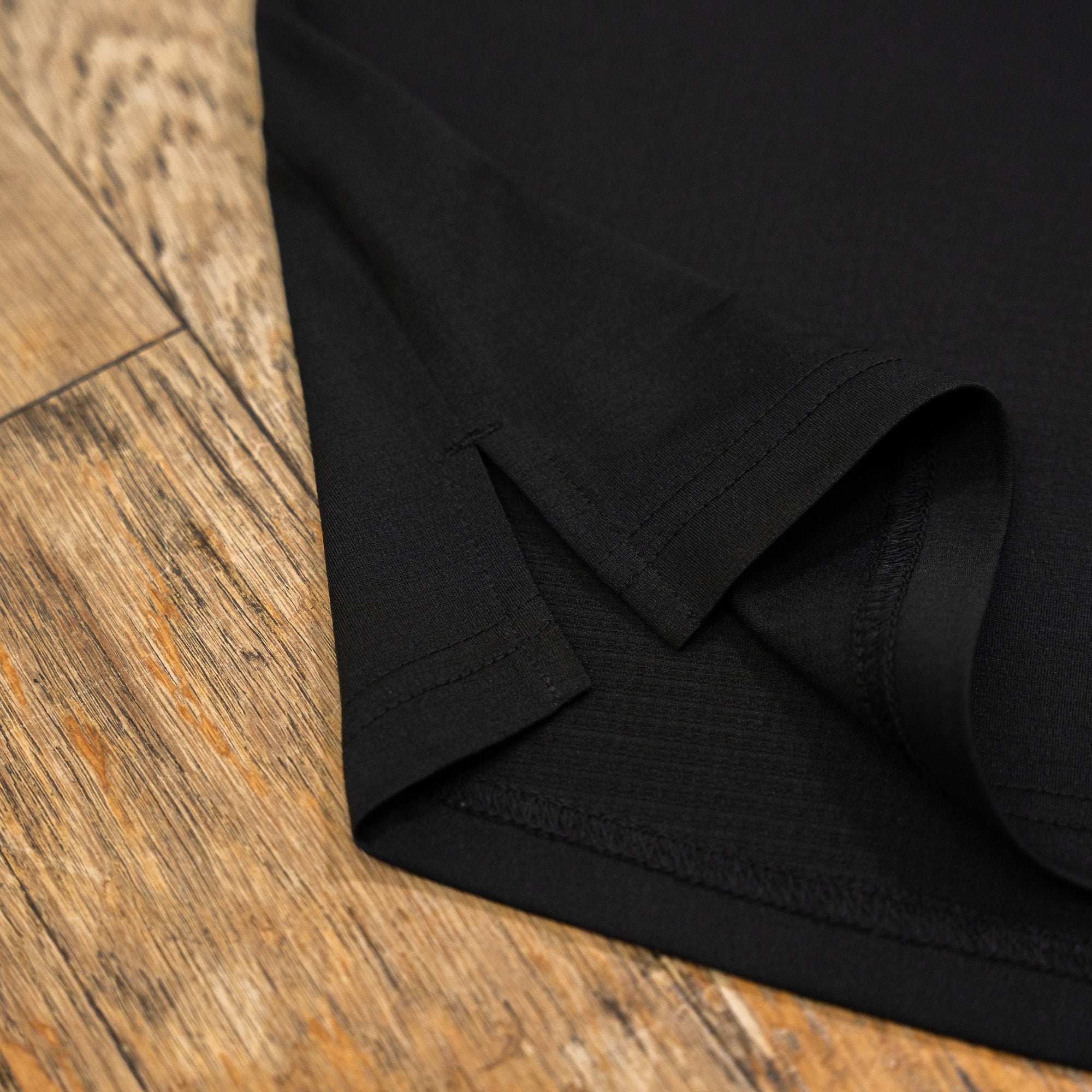 Rt Track Logo Sleeve-less Tee