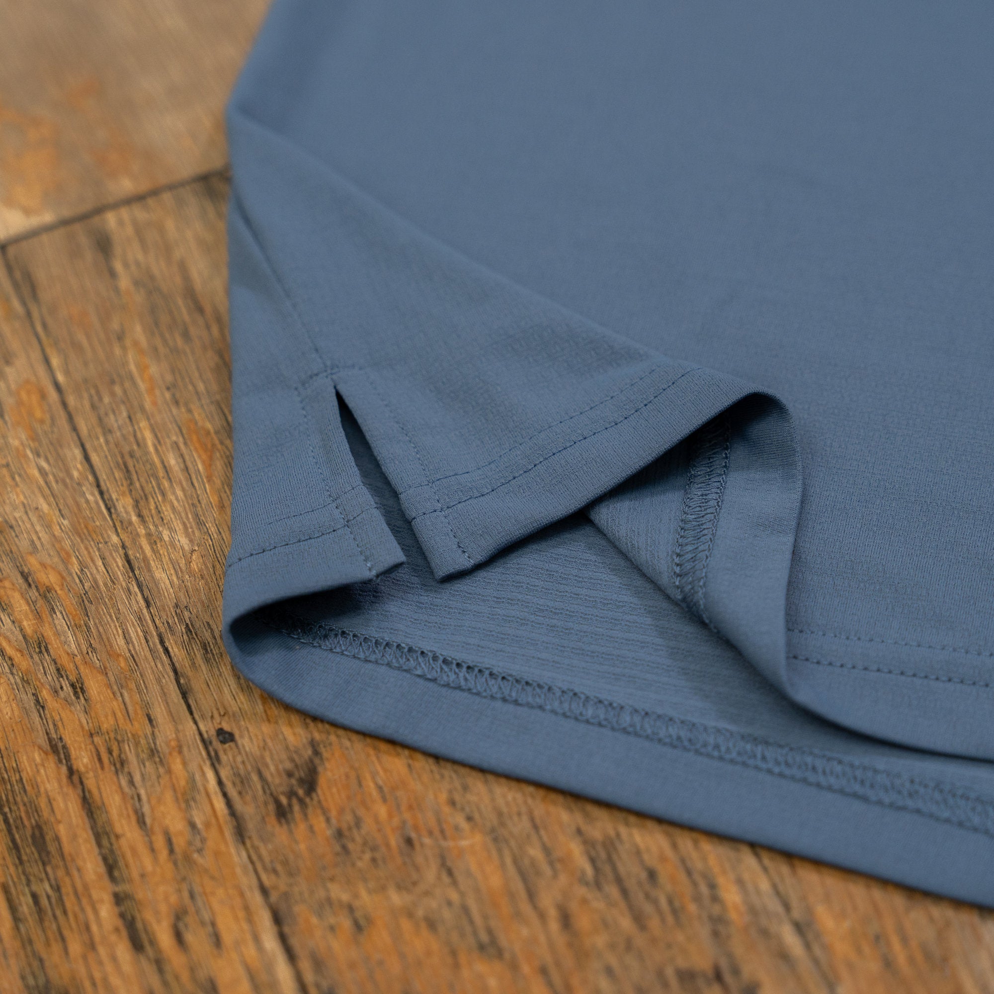 Rt Track Logo Sleeve-less Tee