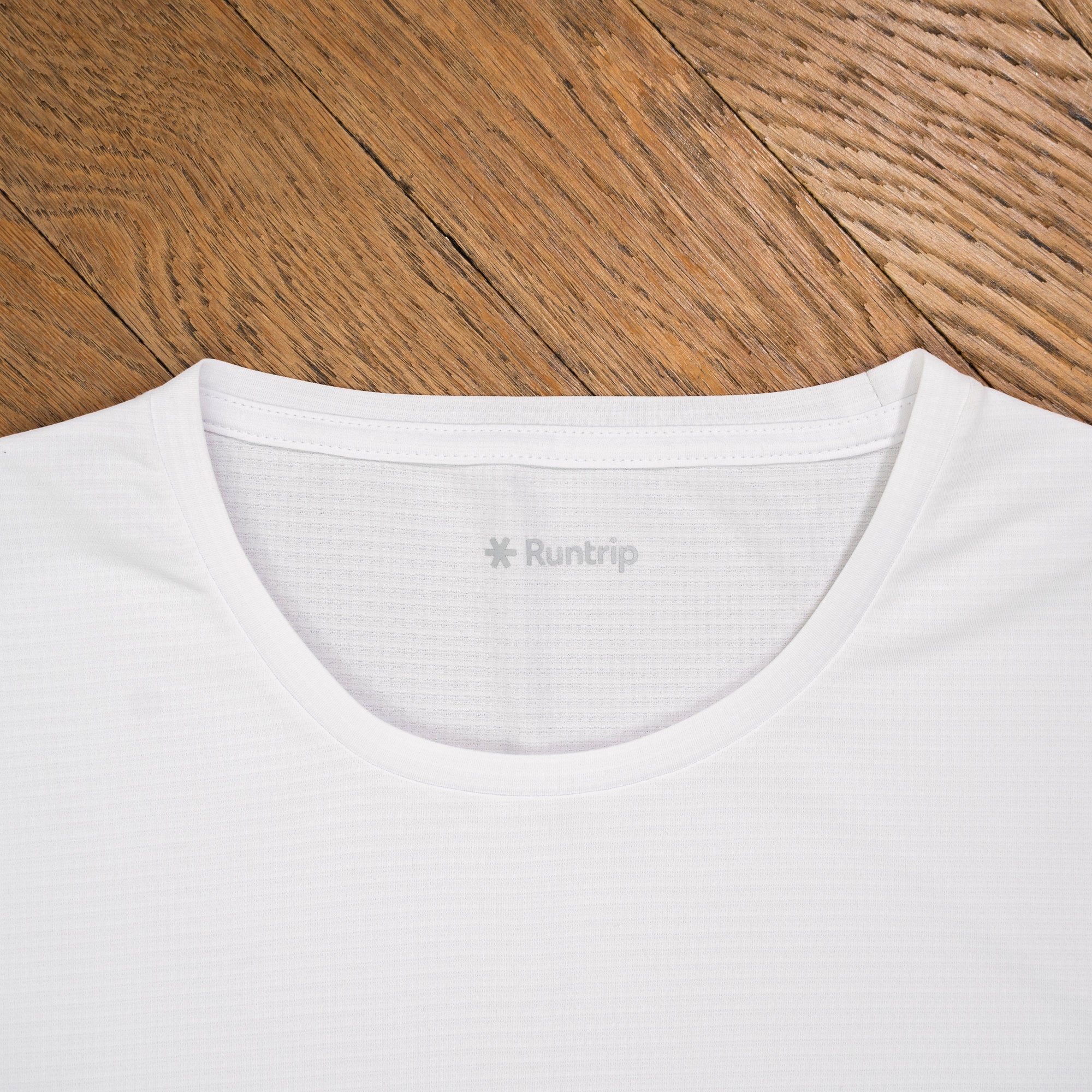 Rt Track Logo Sleeve-less Tee