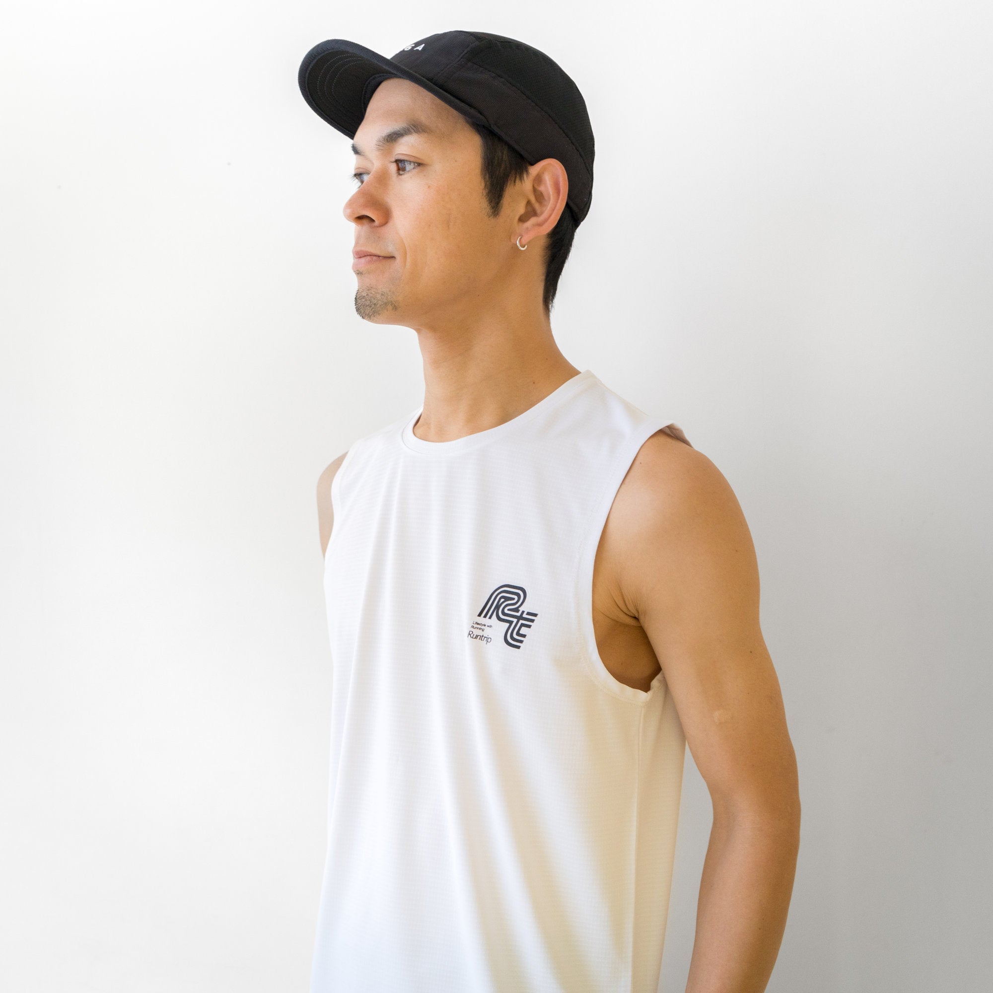 Rt Track Logo Sleeve-less Tee