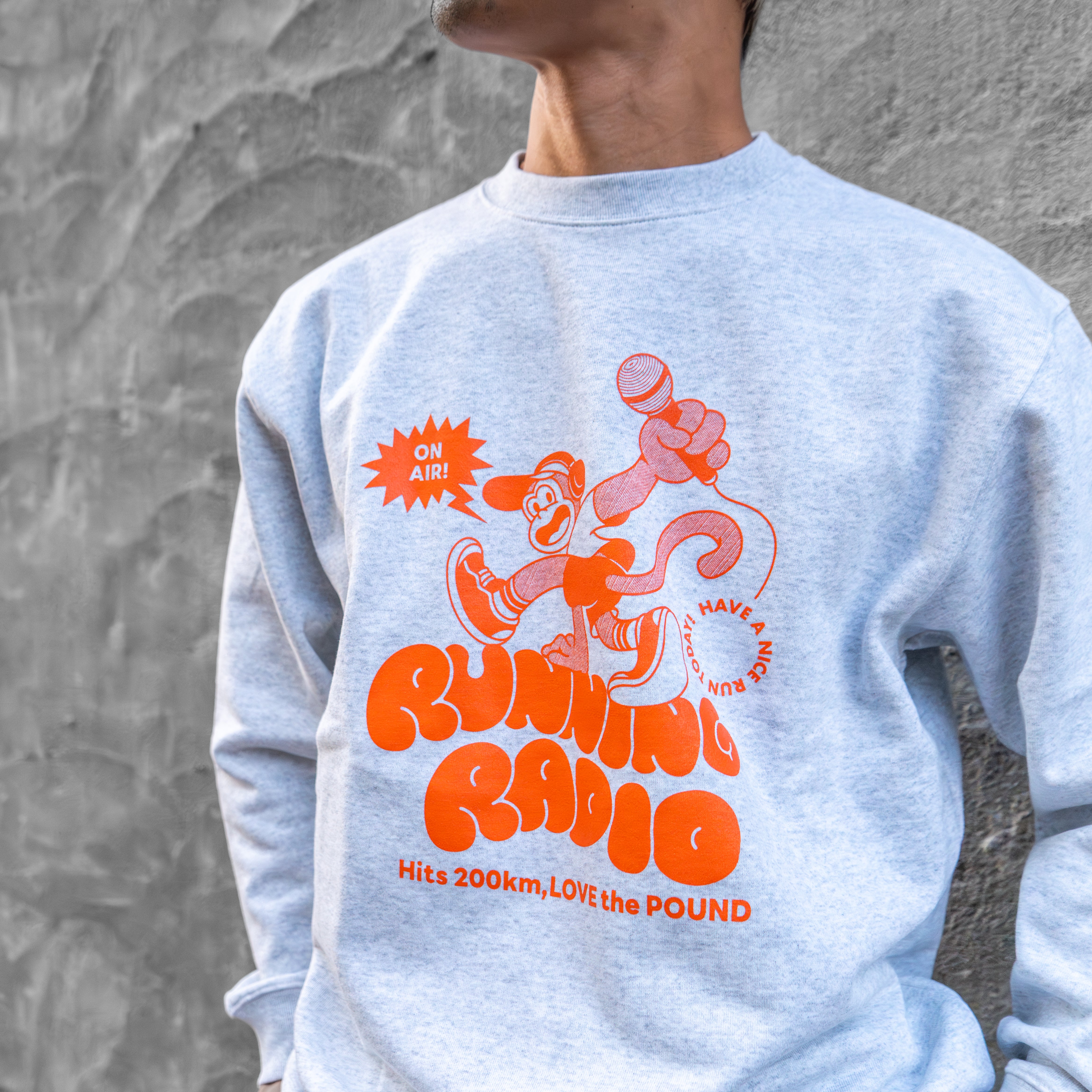 Running Radio Crewneck Sweat