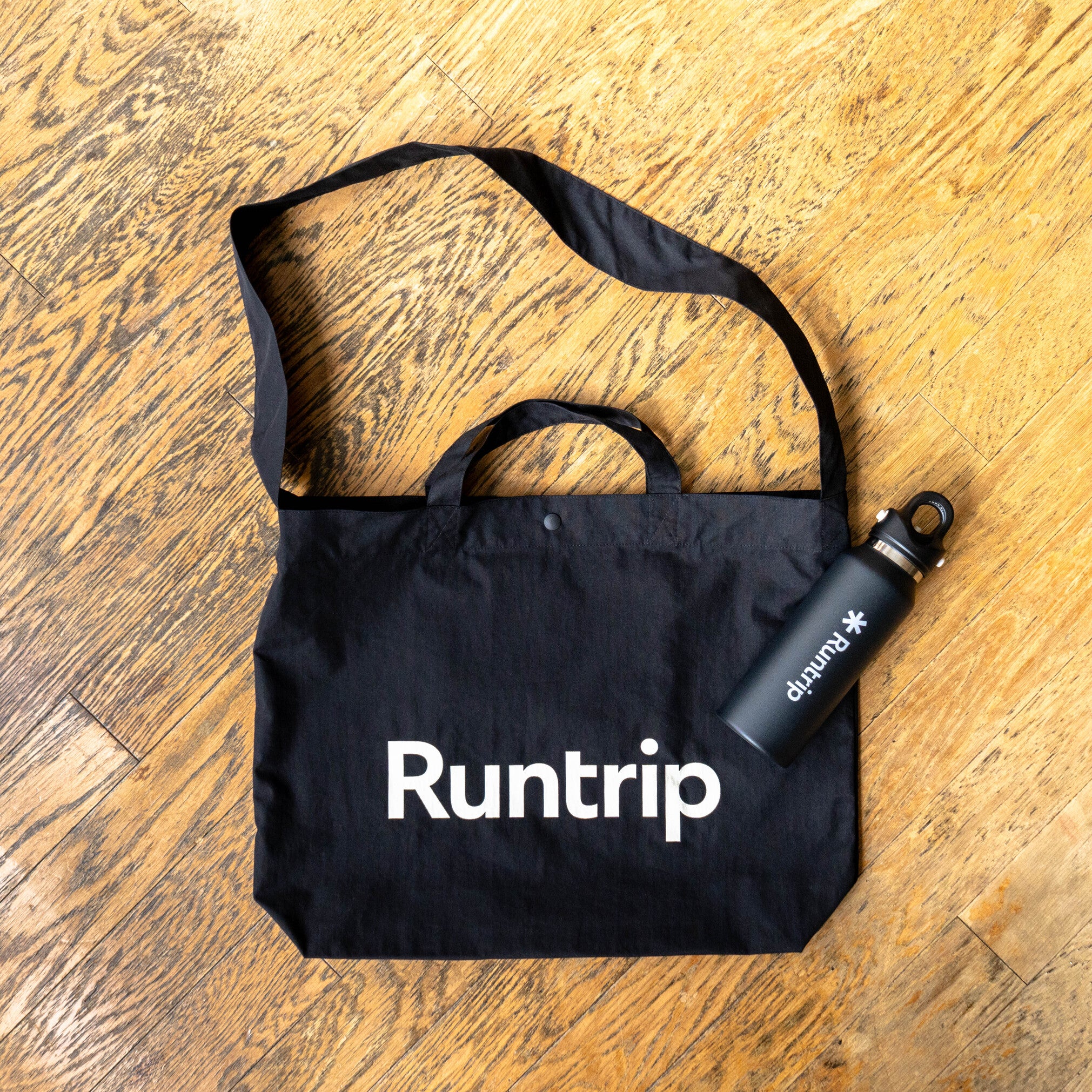 Runtrip × REVOMAX BOTTLE 12oz ｜ 真空断熱ボトル