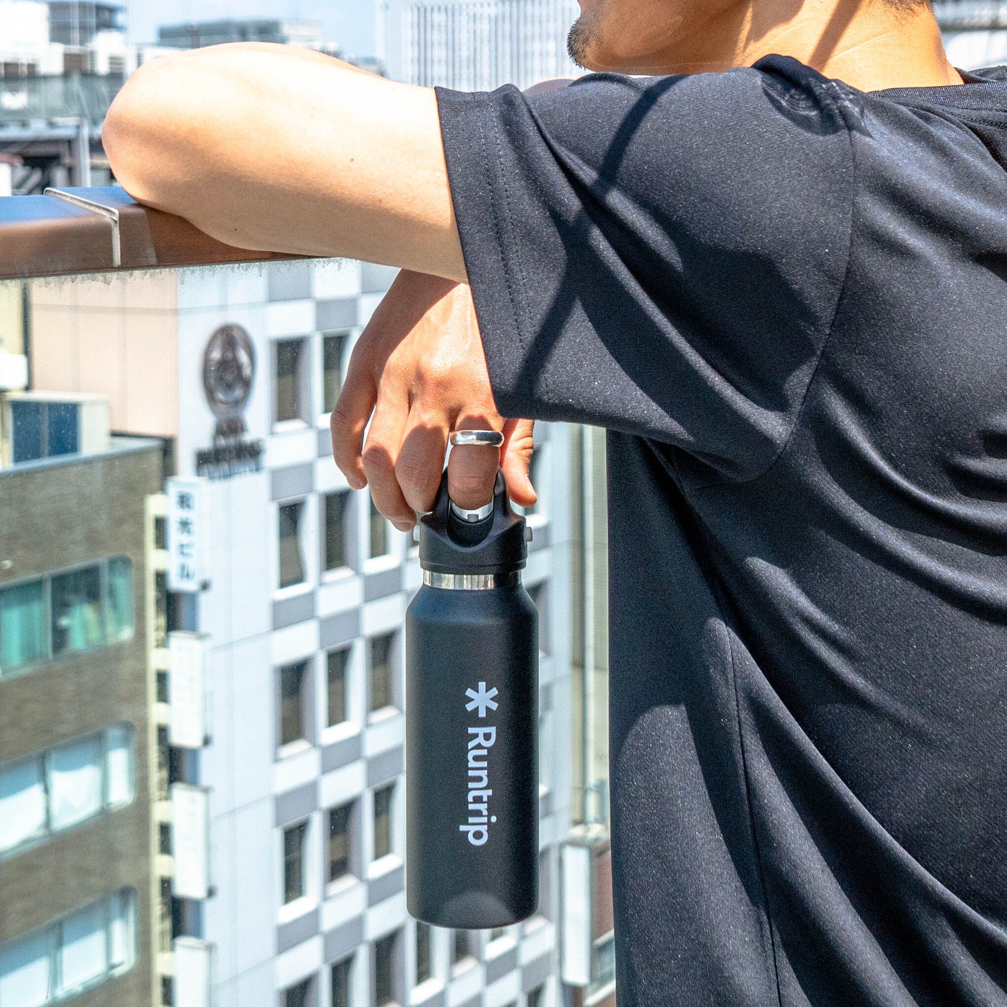 Runtrip × REVOMAX BOTTLE 12oz ｜ 真空断熱ボトル