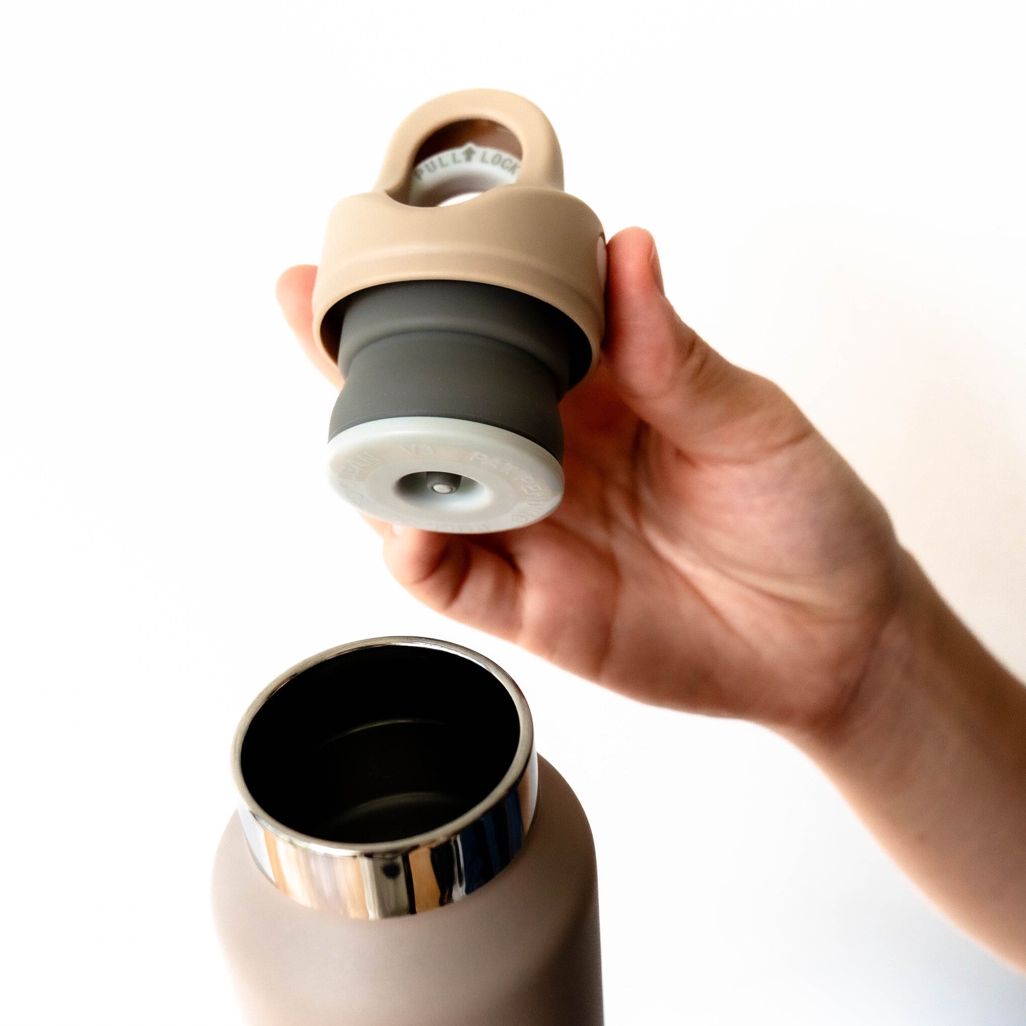 Runtrip × REVOMAX BOTTLE 12oz ｜ 真空断熱ボトル