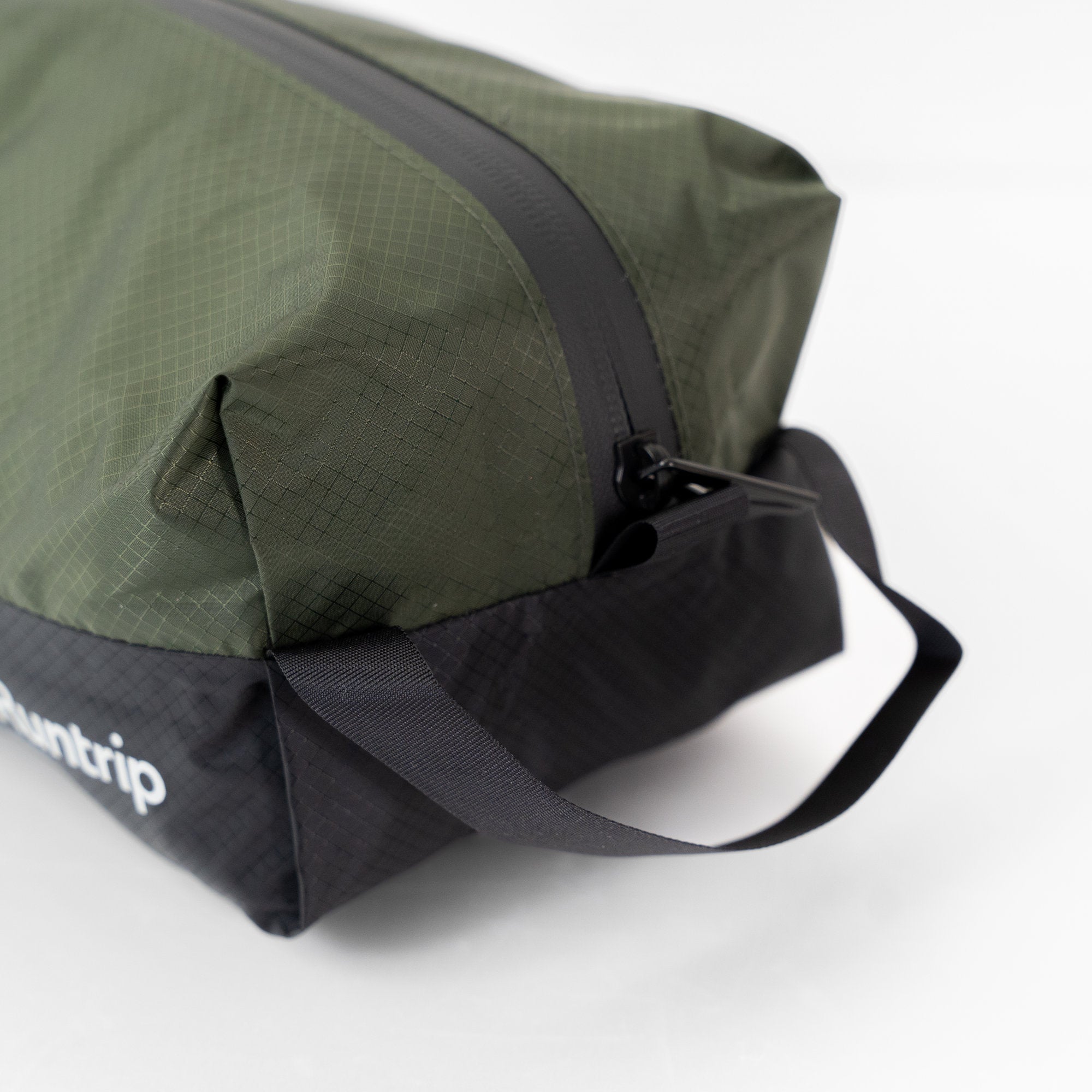 Runtrip × Speedo ウォータープルーフポーチ M