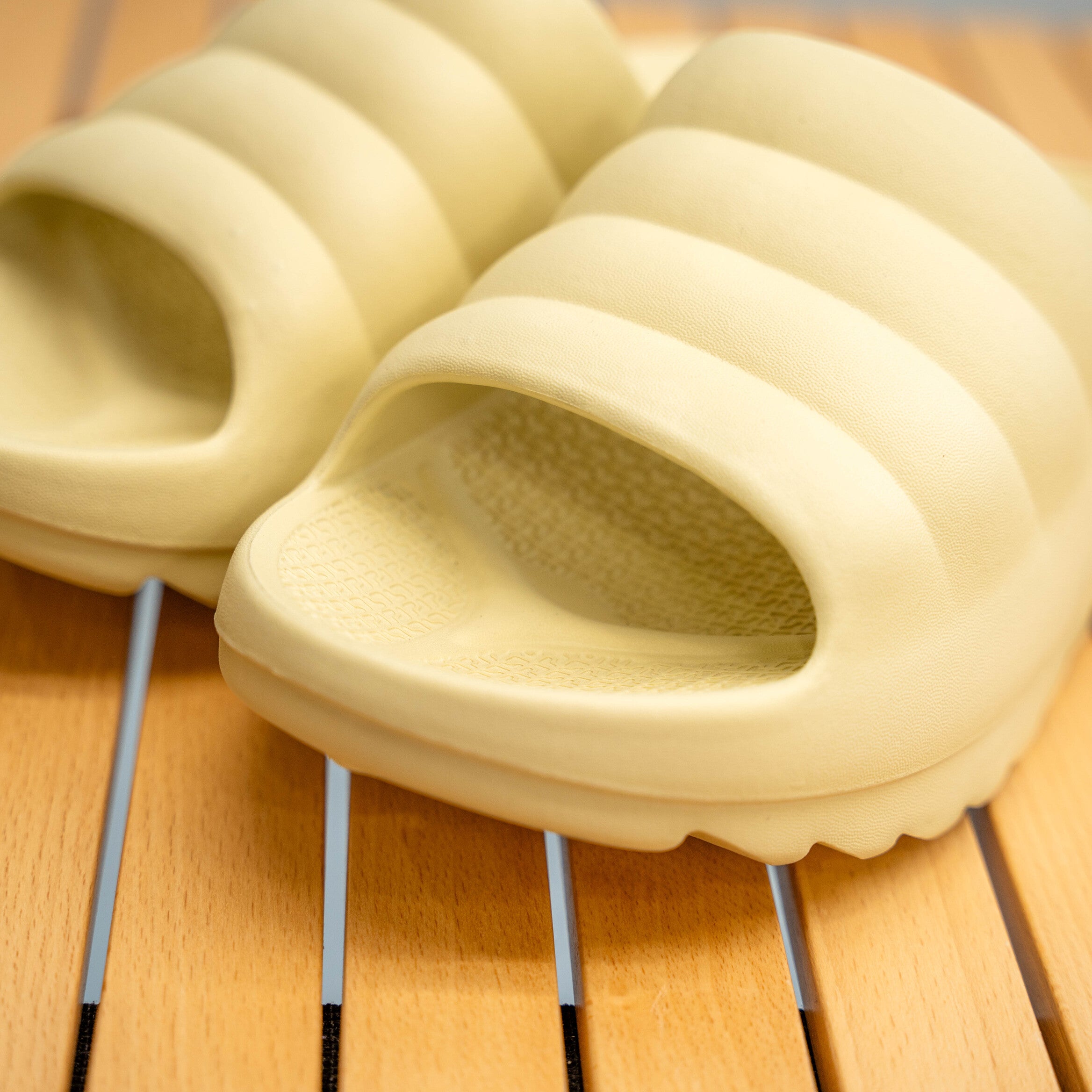 TELICリカバリーサンダル W-CLOUD (La France)