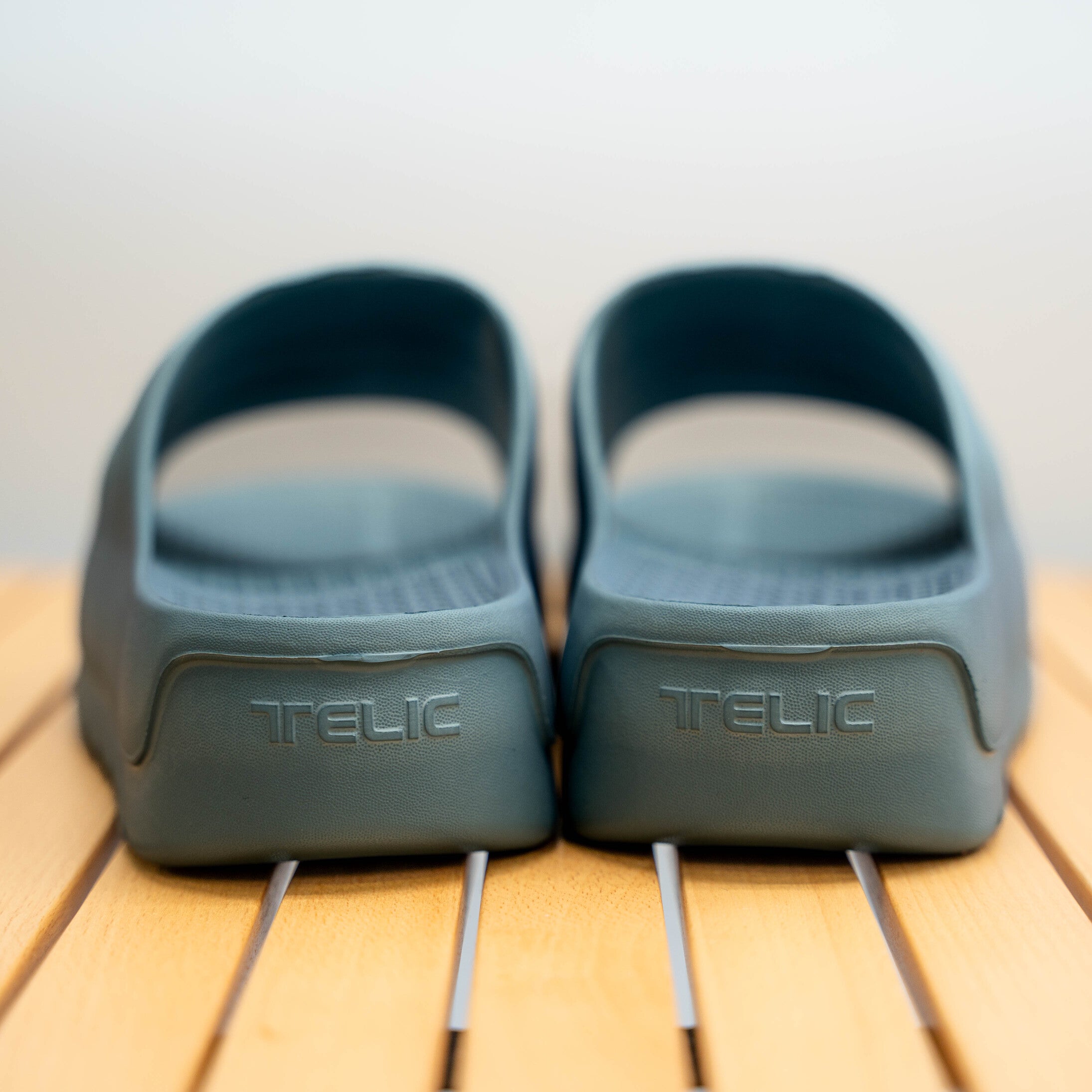 TELICリカバリーサンダル W-CLOUD (Pale Blue)