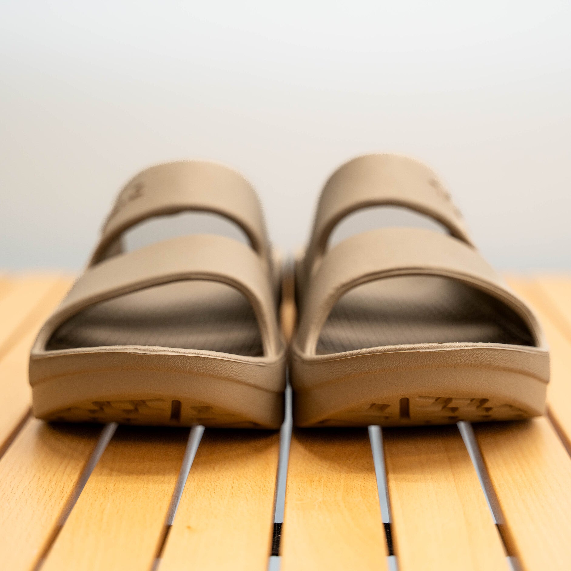 TELICリカバリーサンダル W-STRAP (Cork Brown)