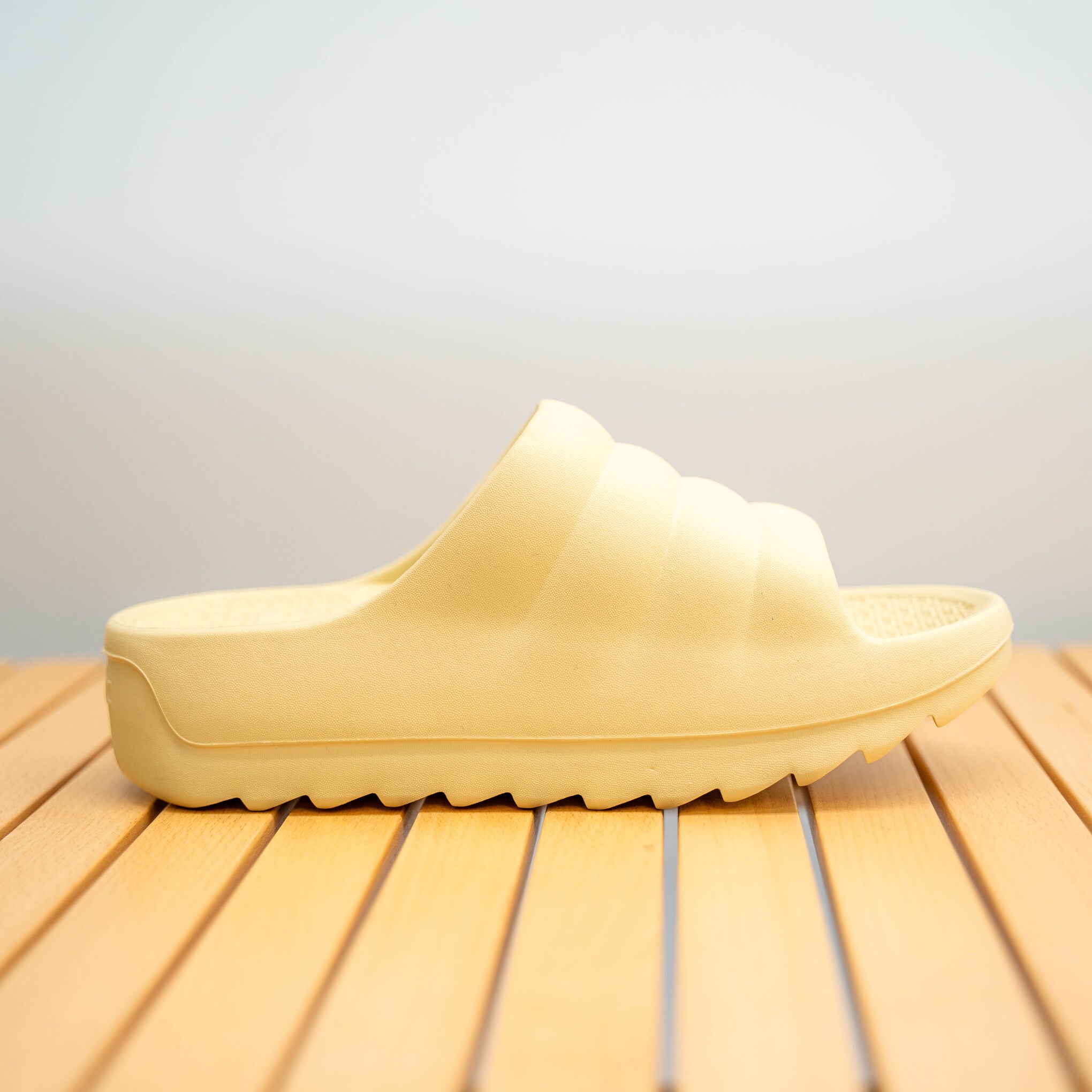 TELICリカバリーサンダル W-CLOUD (La France)