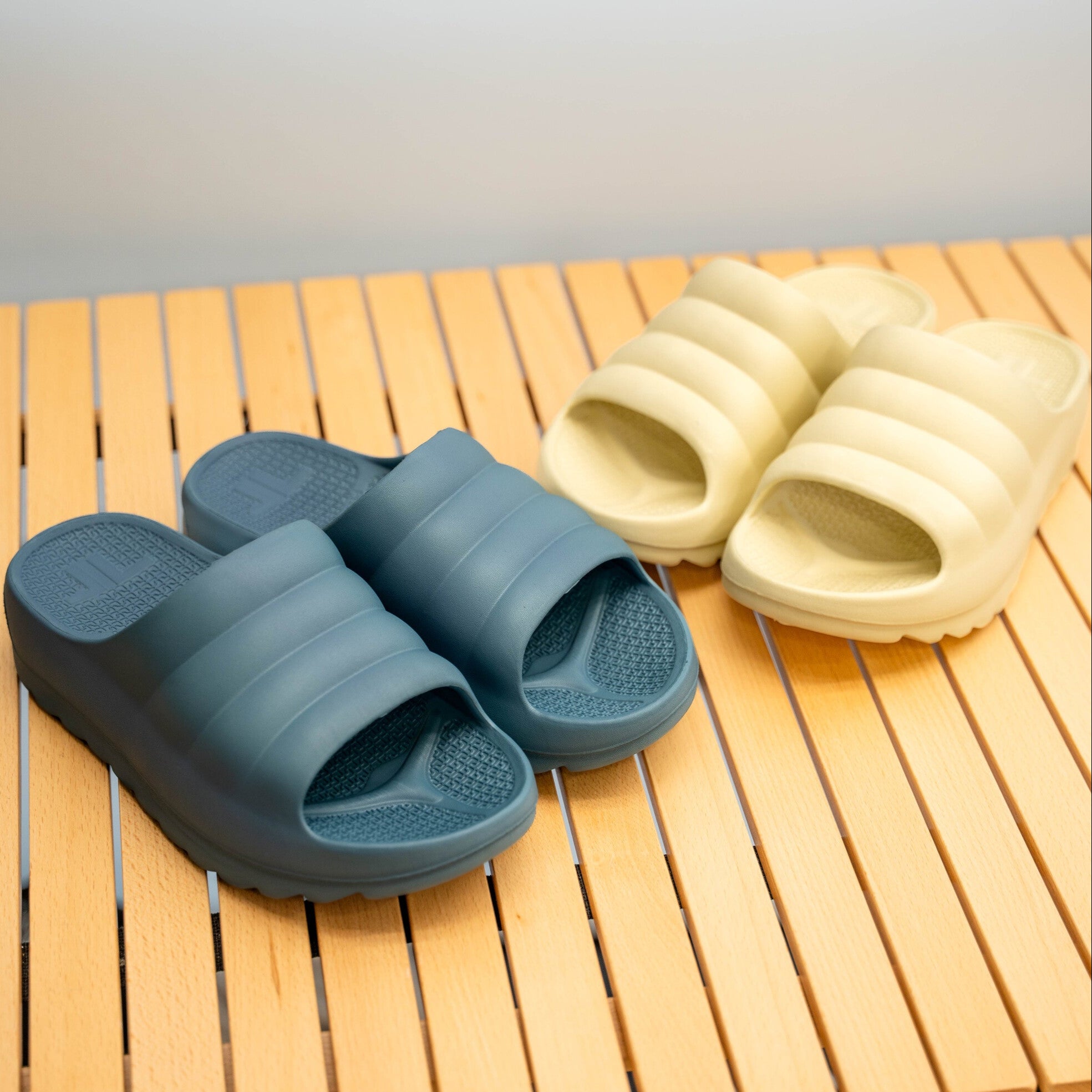 TELICリカバリーサンダル W-CLOUD (Pale Blue)