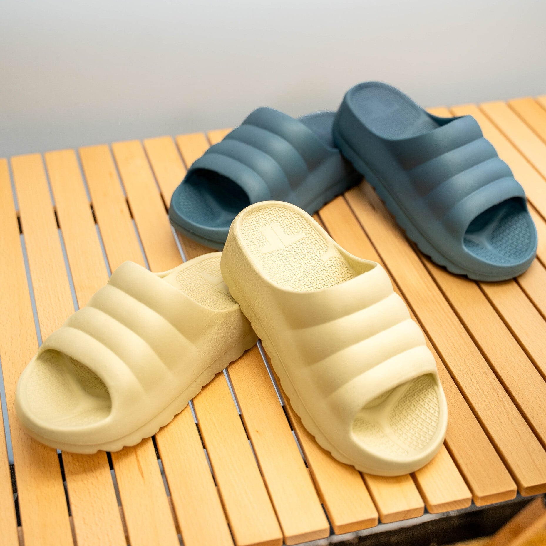 TELICリカバリーサンダル W-CLOUD (La France)