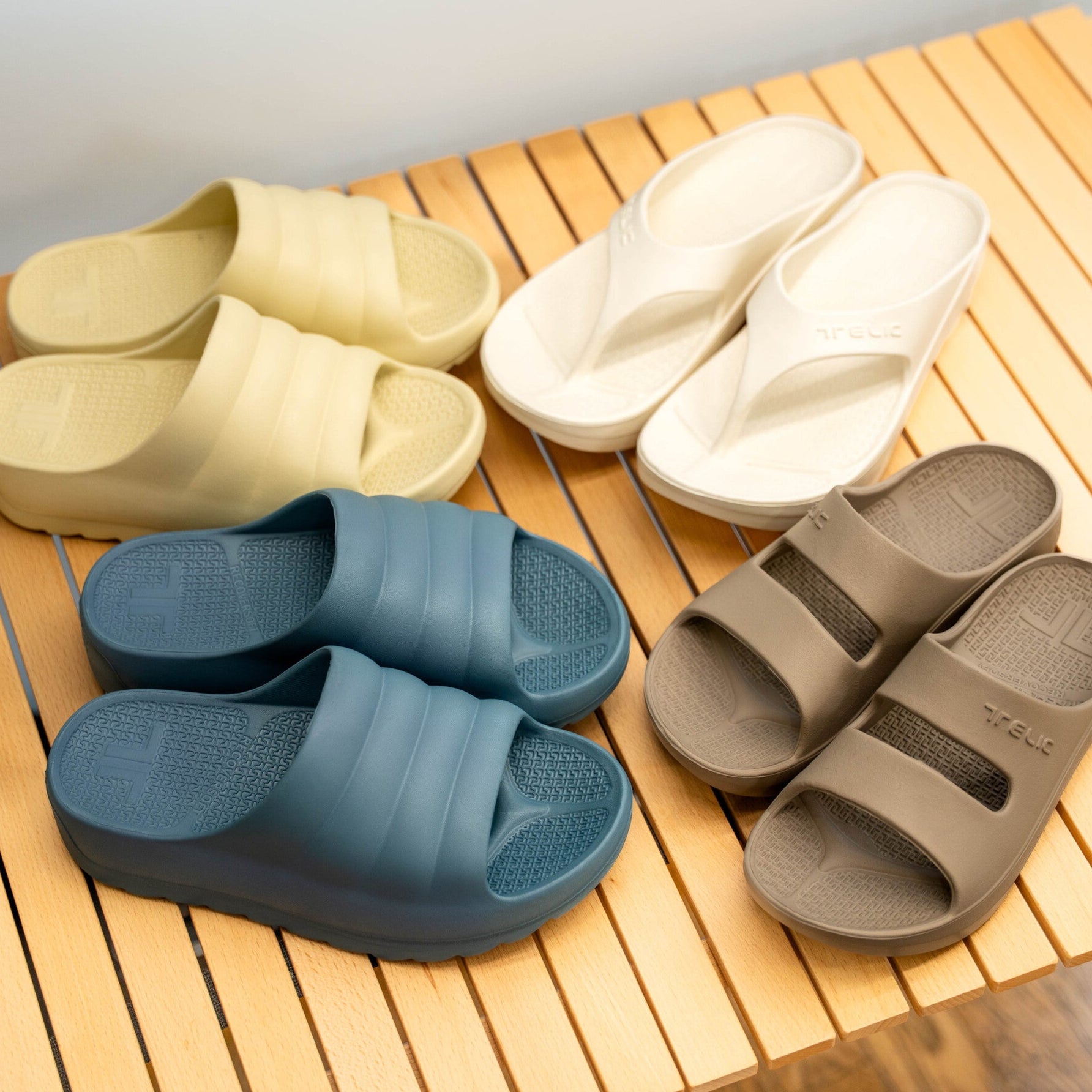 TELICリカバリーサンダル W-STRAP (Cork Brown)