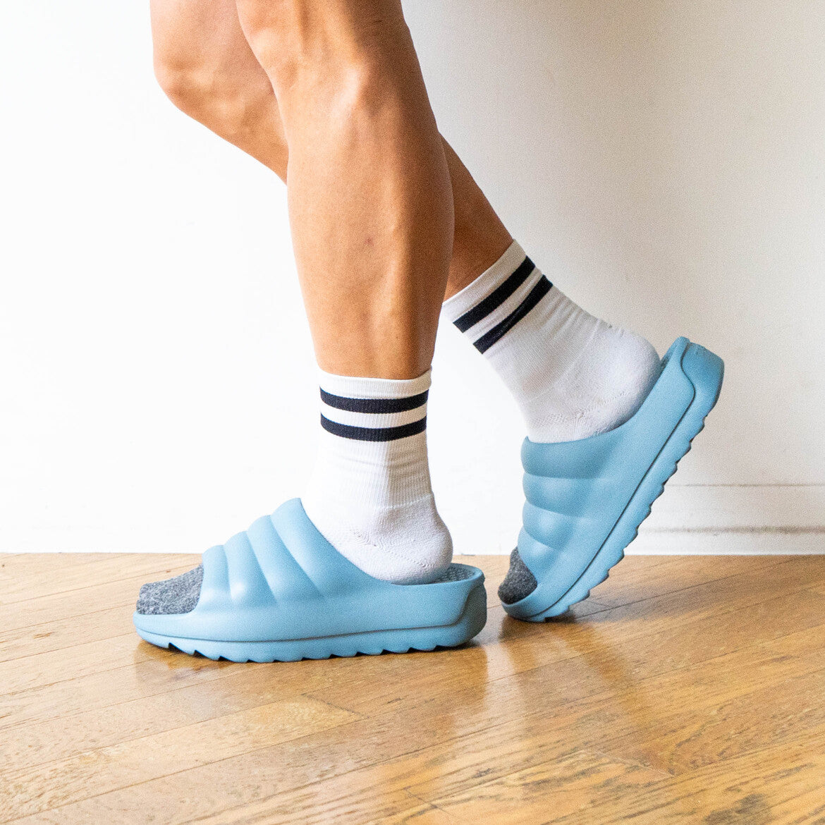 TELICリカバリーサンダル W-CLOUD (Pale Blue)