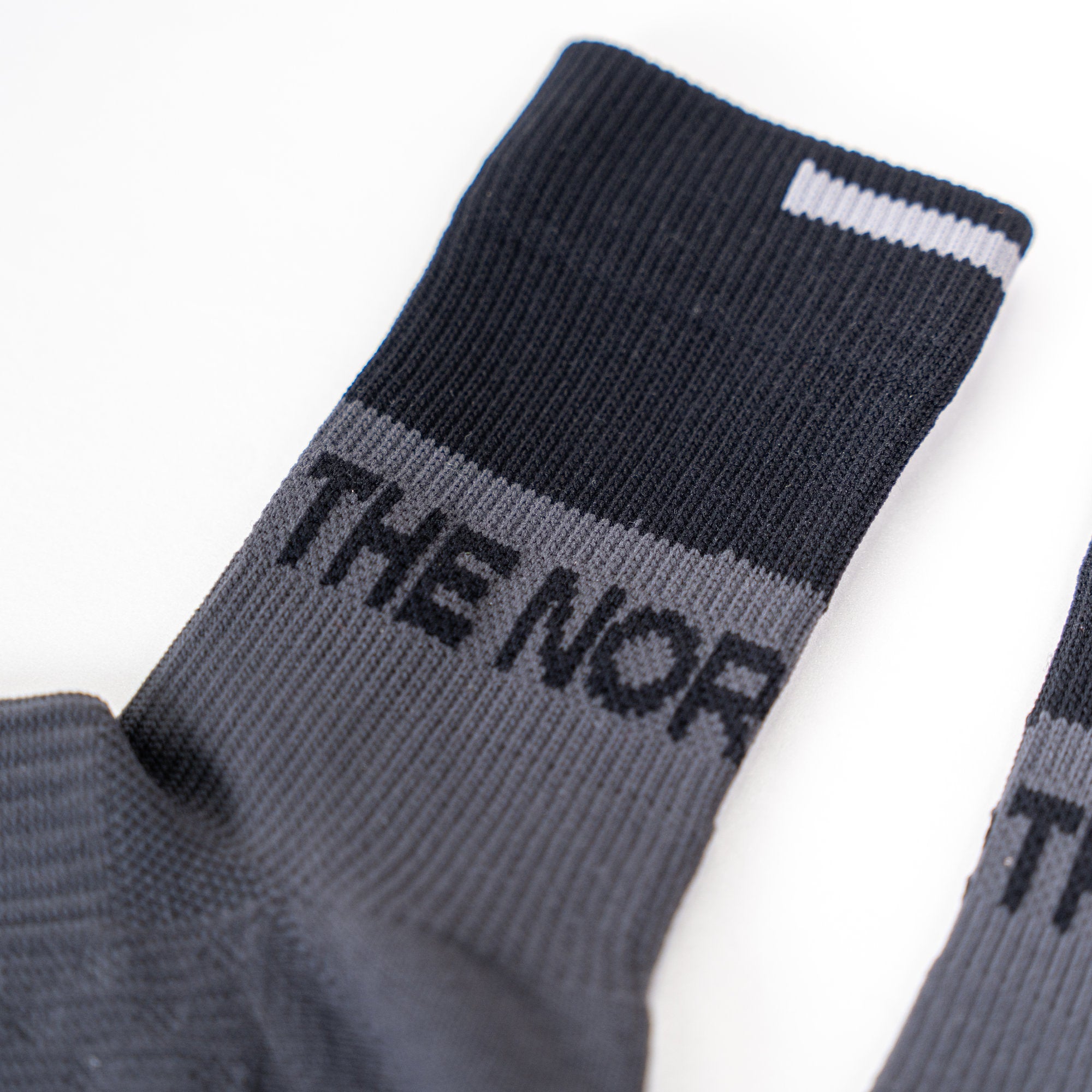 THE NORTH FACE ランナーズライトクルー（Unisex）