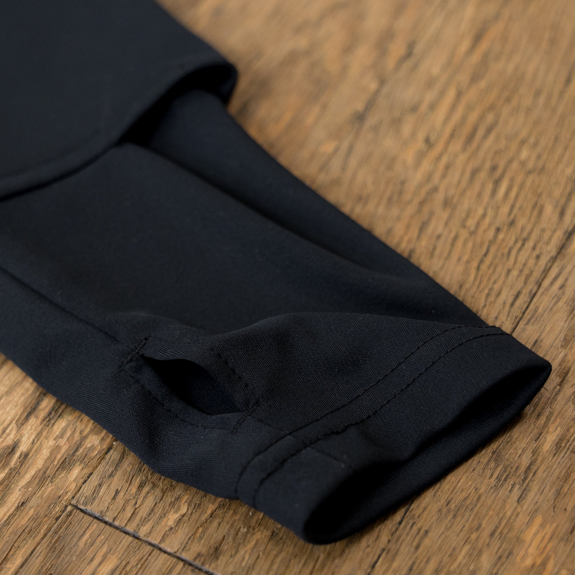 THE RUNNING JACKET by Runtrip Full Zip (Black)