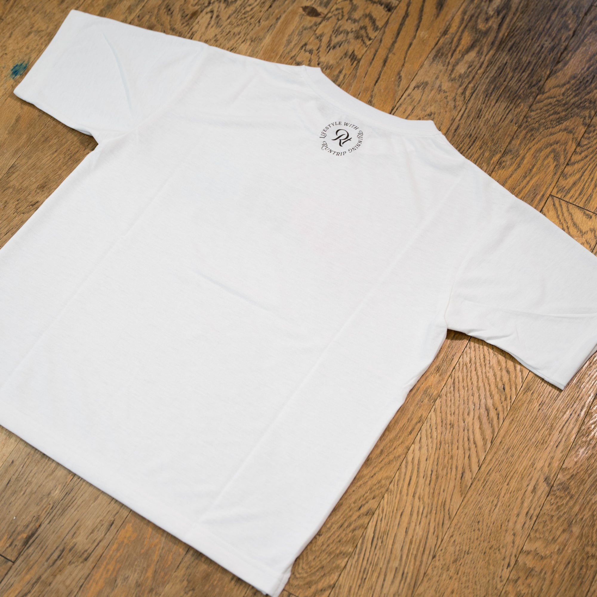 Runtrip × PROGRESS RUNNING CLUB "PRC98" Rt Logo Tee