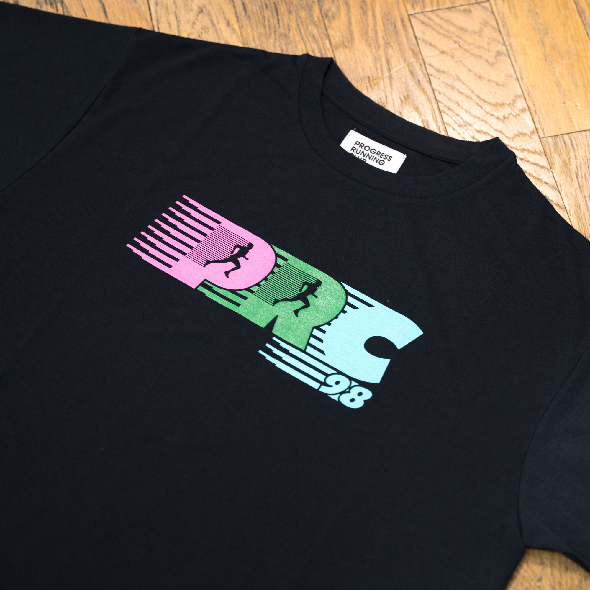 Runtrip × PROGRESS RUNNING CLUB "PRC98" Rt Logo Tee