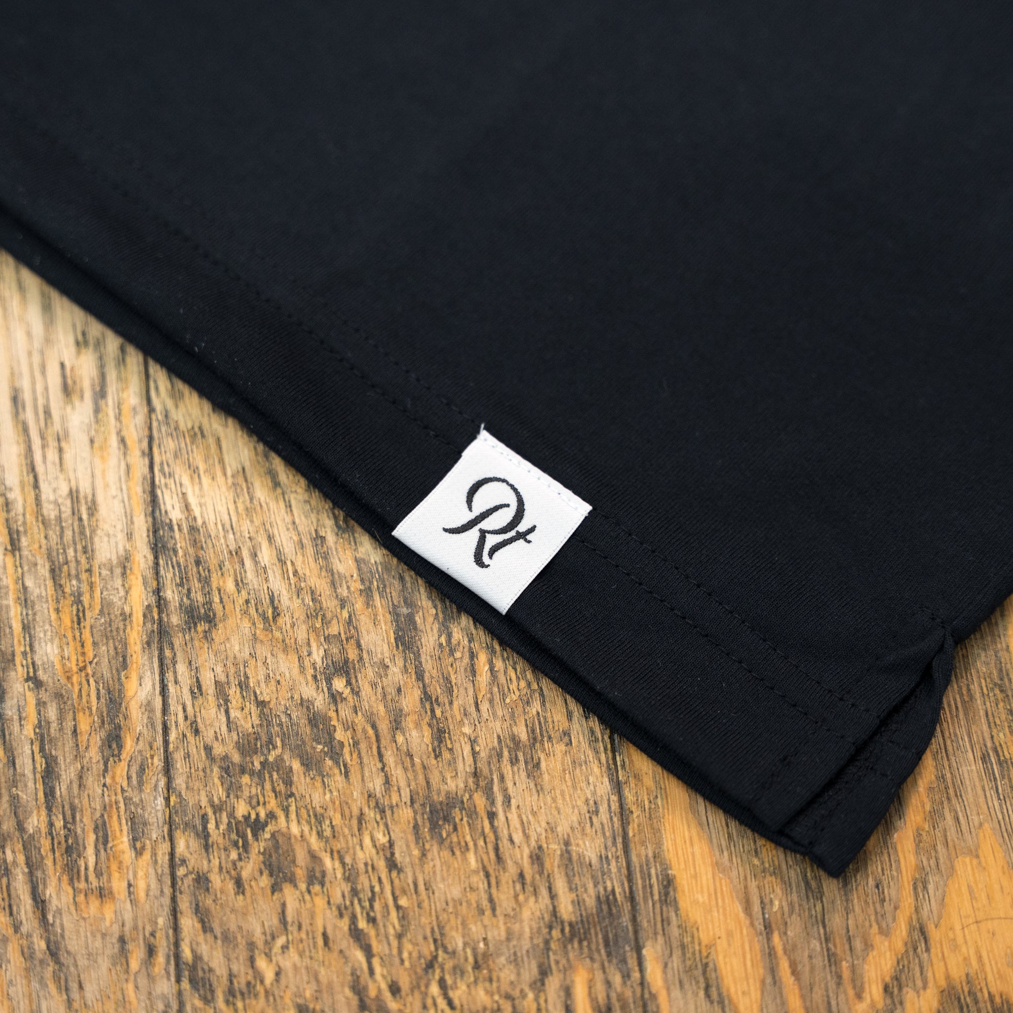 Runtrip × PROGRESS RUNNING CLUB "PRC98" Rt Logo Tee