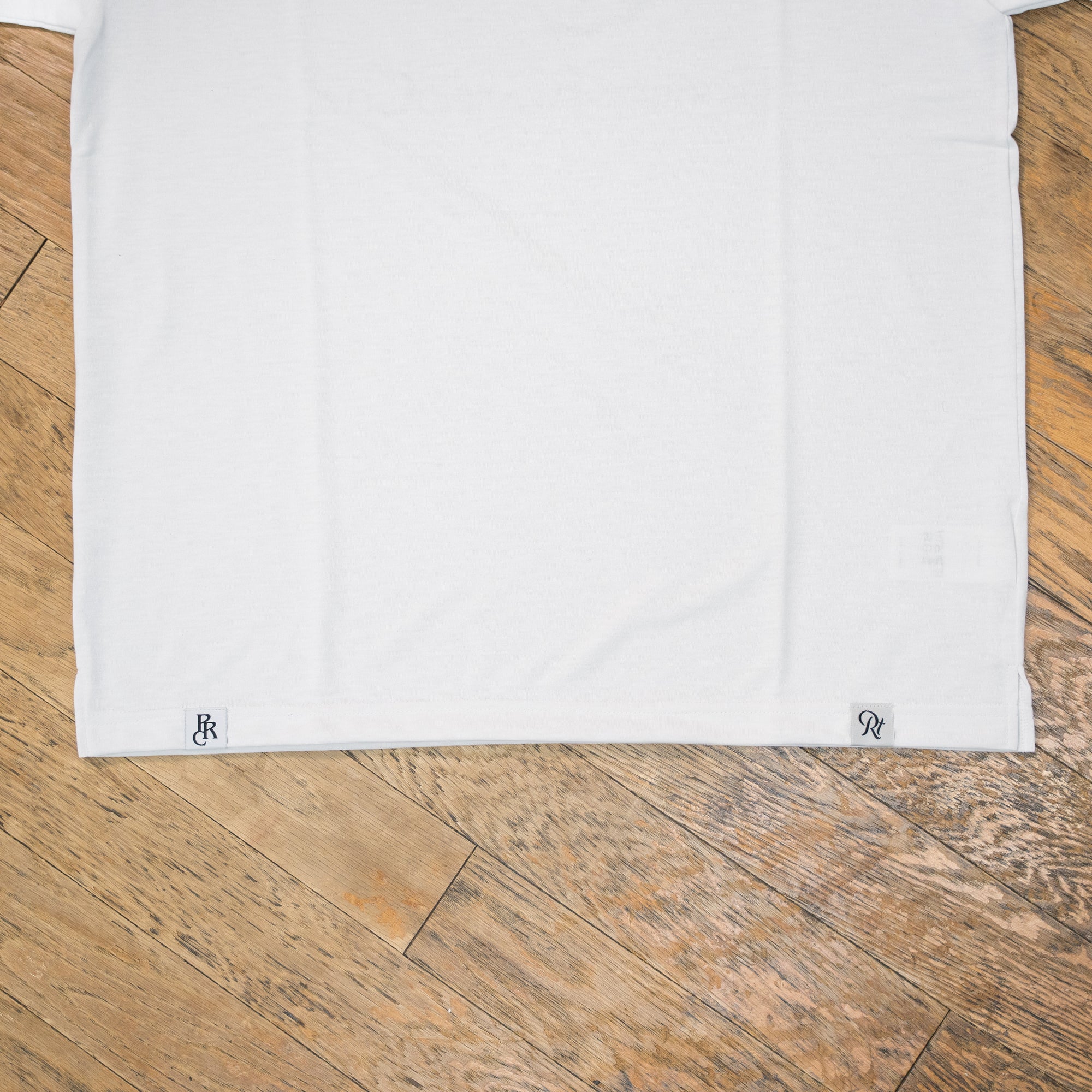 Runtrip × PROGRESS RUNNING CLUB "PRC BADGE LOGO" Rt Logo Tee