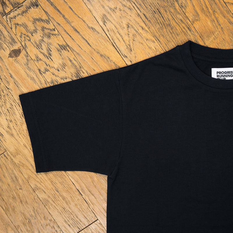 Runtrip × PROGRESS RUNNING CLUB "PRC BADGE LOGO" Rt Logo Tee