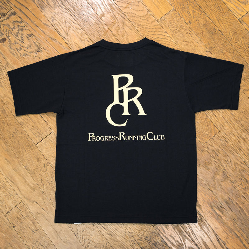 Runtrip × PROGRESS RUNNING CLUB "PRC BADGE LOGO" Rt Logo Tee