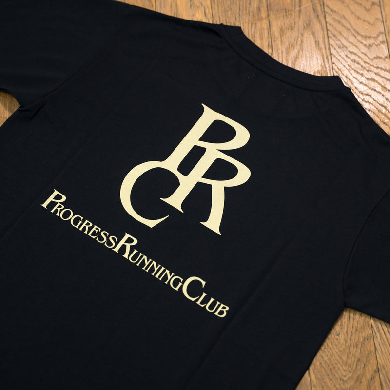 Runtrip × PROGRESS RUNNING CLUB "PRC BADGE LOGO" Rt Logo Tee