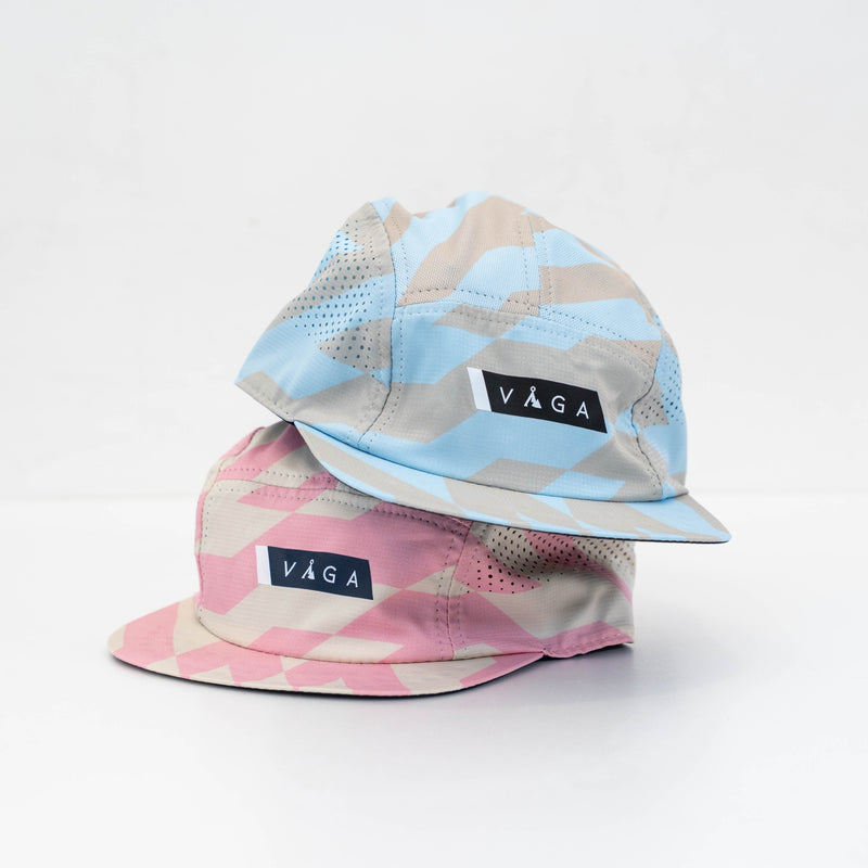 VAGA FEATHER RACING CAP (PASTEL BLUE / LIGHT TAUPE / NAVY BLUE)