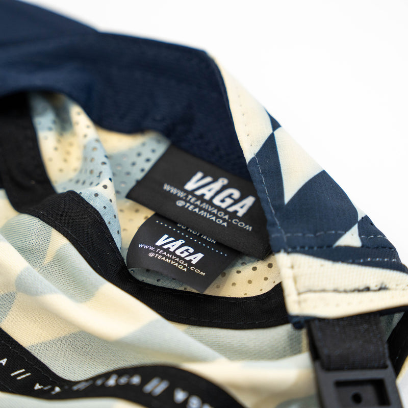 VAGA FEATHER RACING CAP (PASTEL YELLOW / NAVY BLUE)
