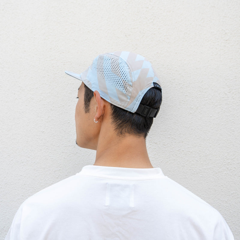 VAGA FEATHER RACING CAP (PASTEL BLUE / LIGHT TAUPE / NAVY BLUE)