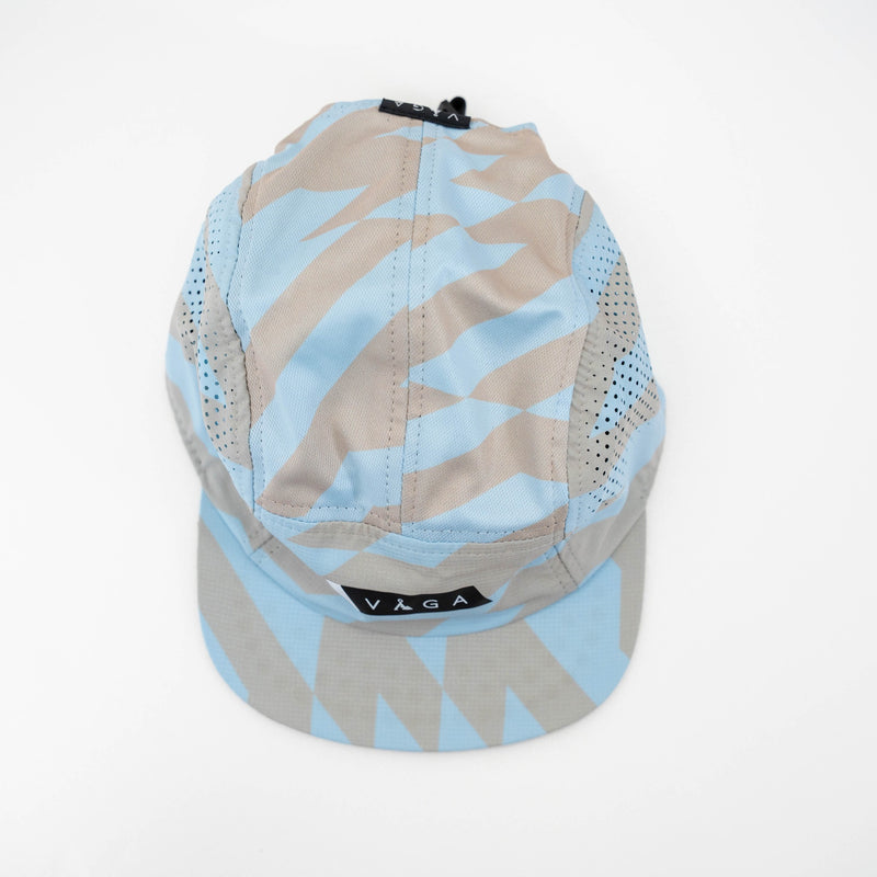 VAGA FEATHER RACING CAP (PASTEL BLUE / LIGHT TAUPE / NAVY BLUE)