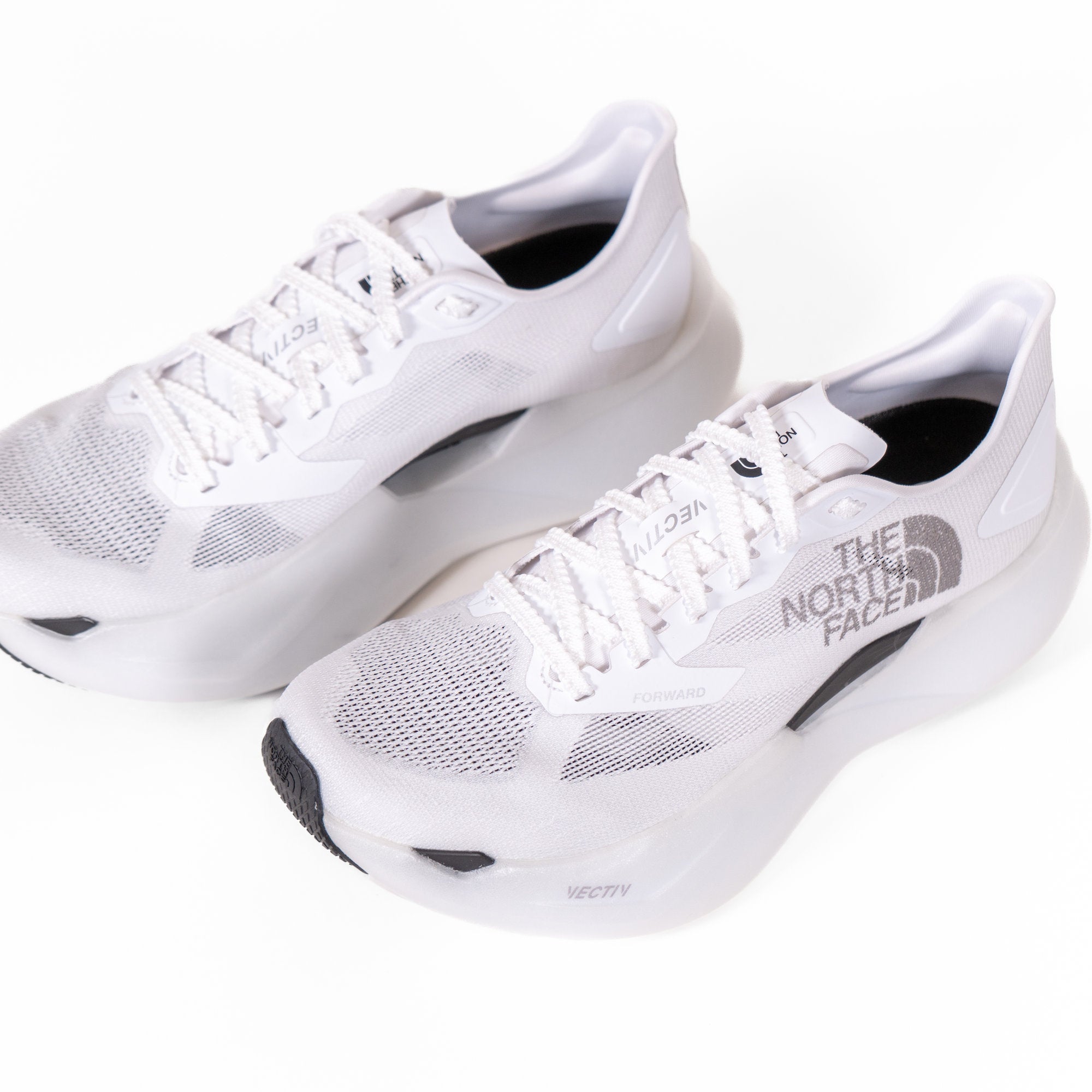 THE NORTH FACE VECTIV Forward（Unisex） – Runtrip Store