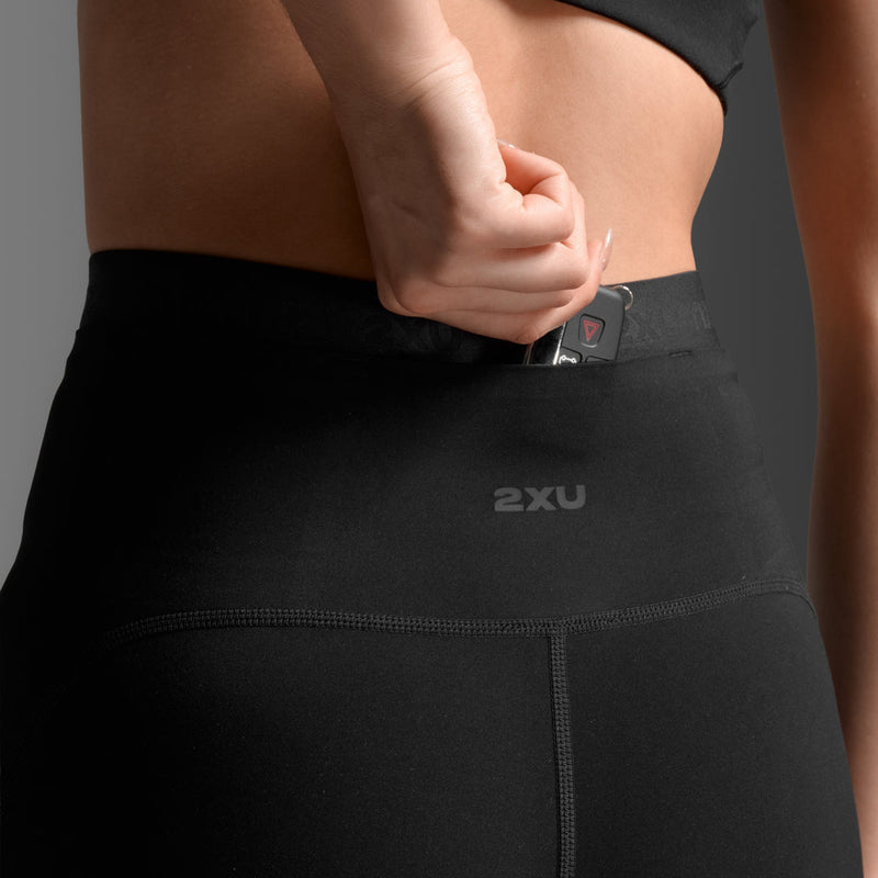 2XU | ウィメンズ フォームスタッシュ ハイライズショートタイツ