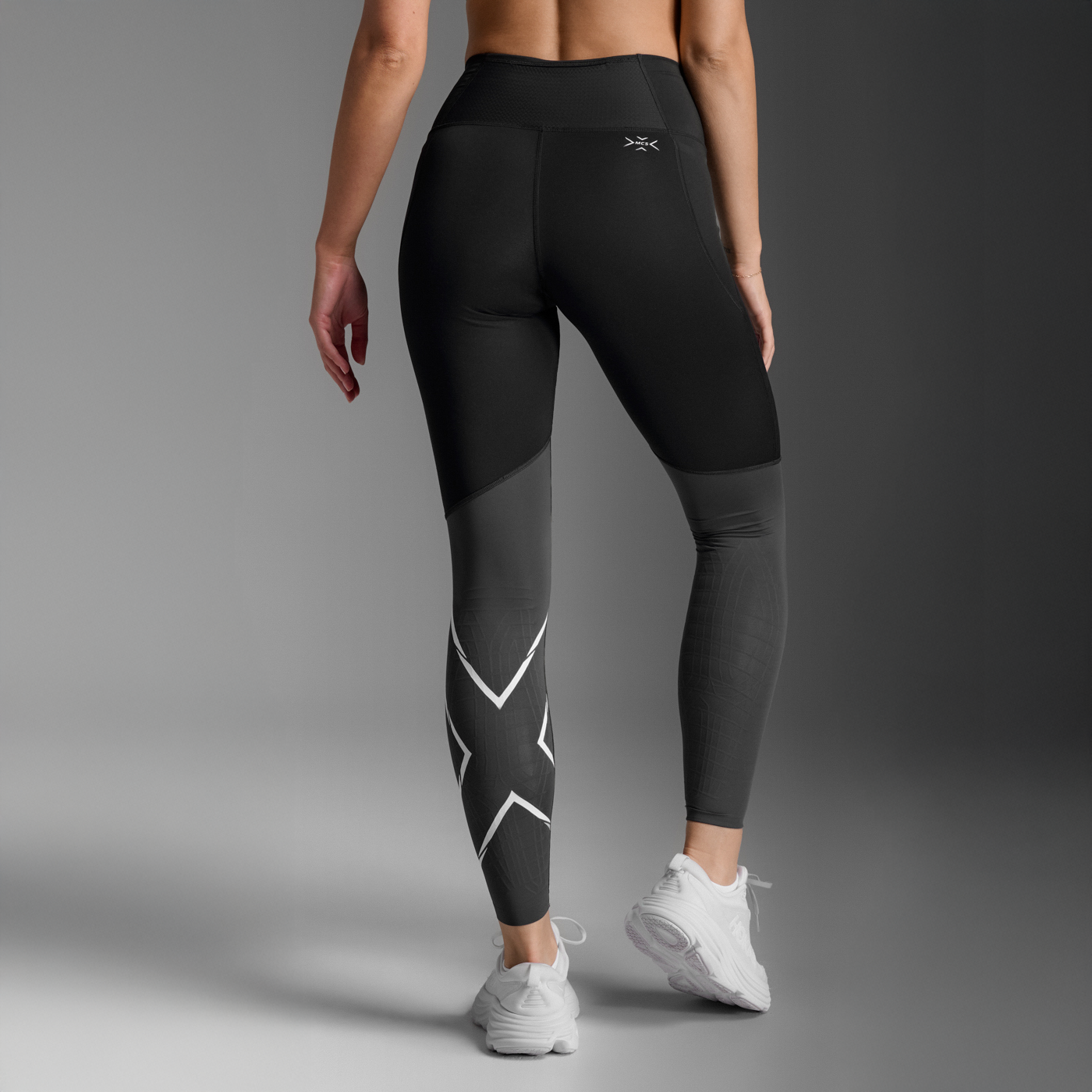 2XU | ウィメンズ ライトスピード リアクトハイライズ コンプレッションタイツ