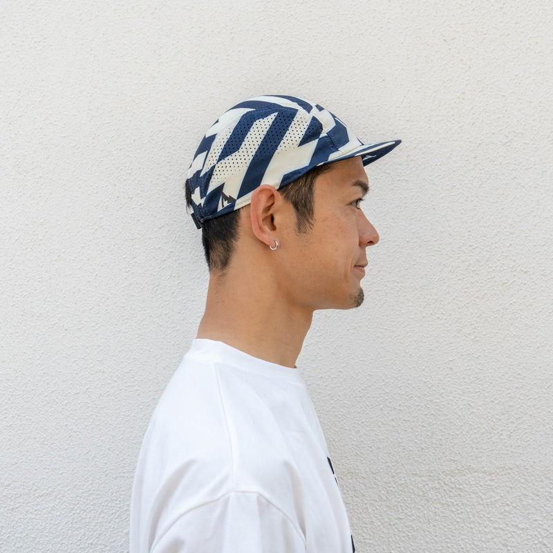 VAGA FEATHER RACING CAP (PASTEL YELLOW / NAVY BLUE)