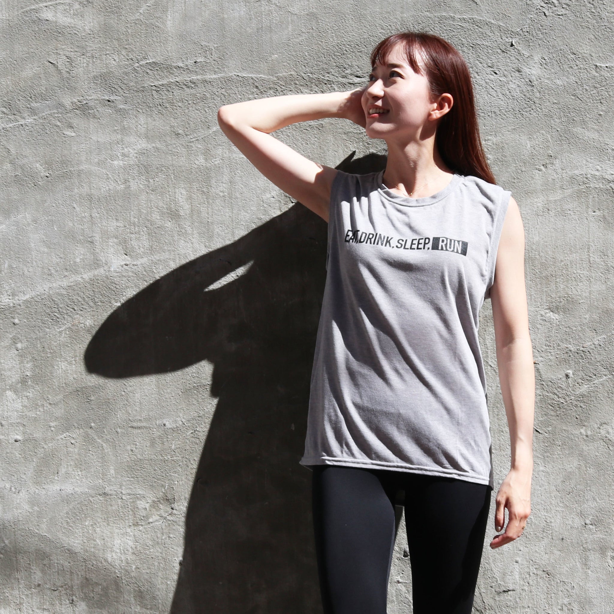 EAT DRINK SLEEP RUN / STREET Sleeve-less (Gray)