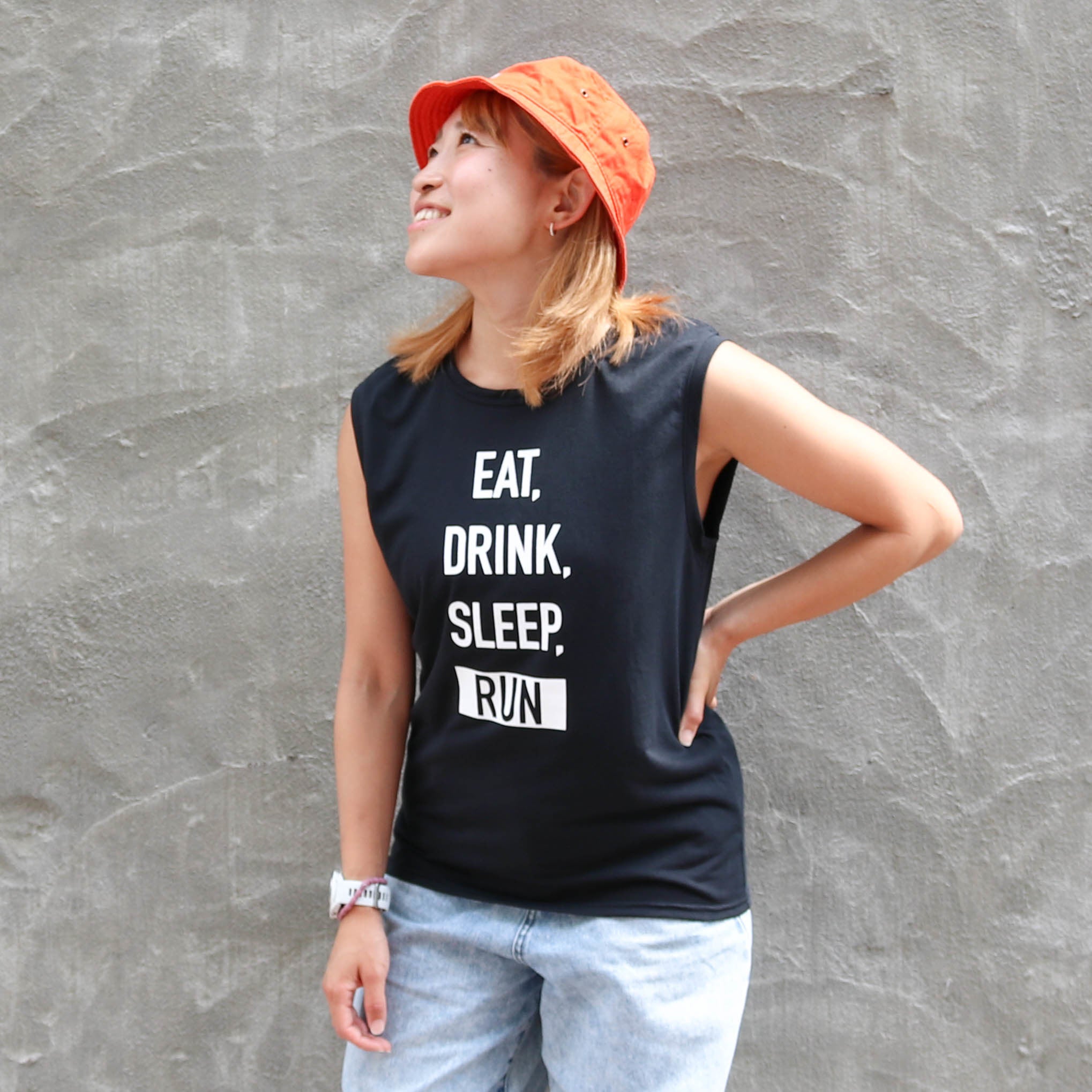 EAT DRINK SLEEP RUN / STREET Sleeve-less Tee Vertical Mono (Black)