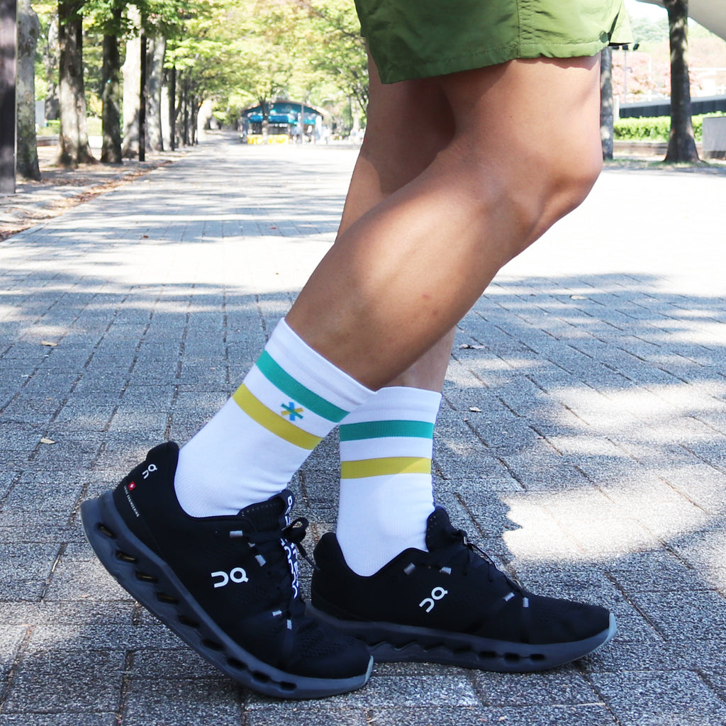 Runtrip × OLENO 2Line Socks (Green × Yellow) – Runtrip Store