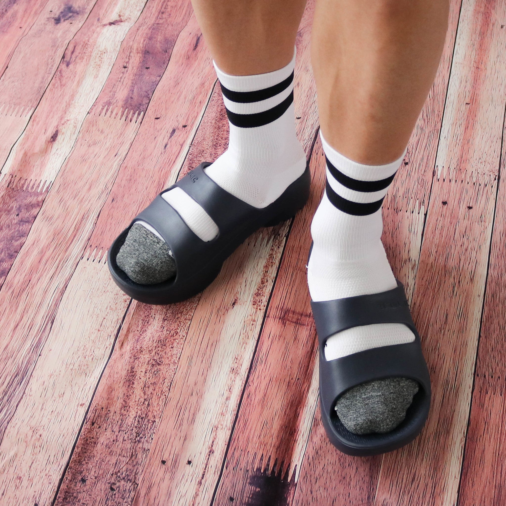 TELICリカバリーサンダル（テリック）W-STRAP（ネイビー）| Runtrip Store