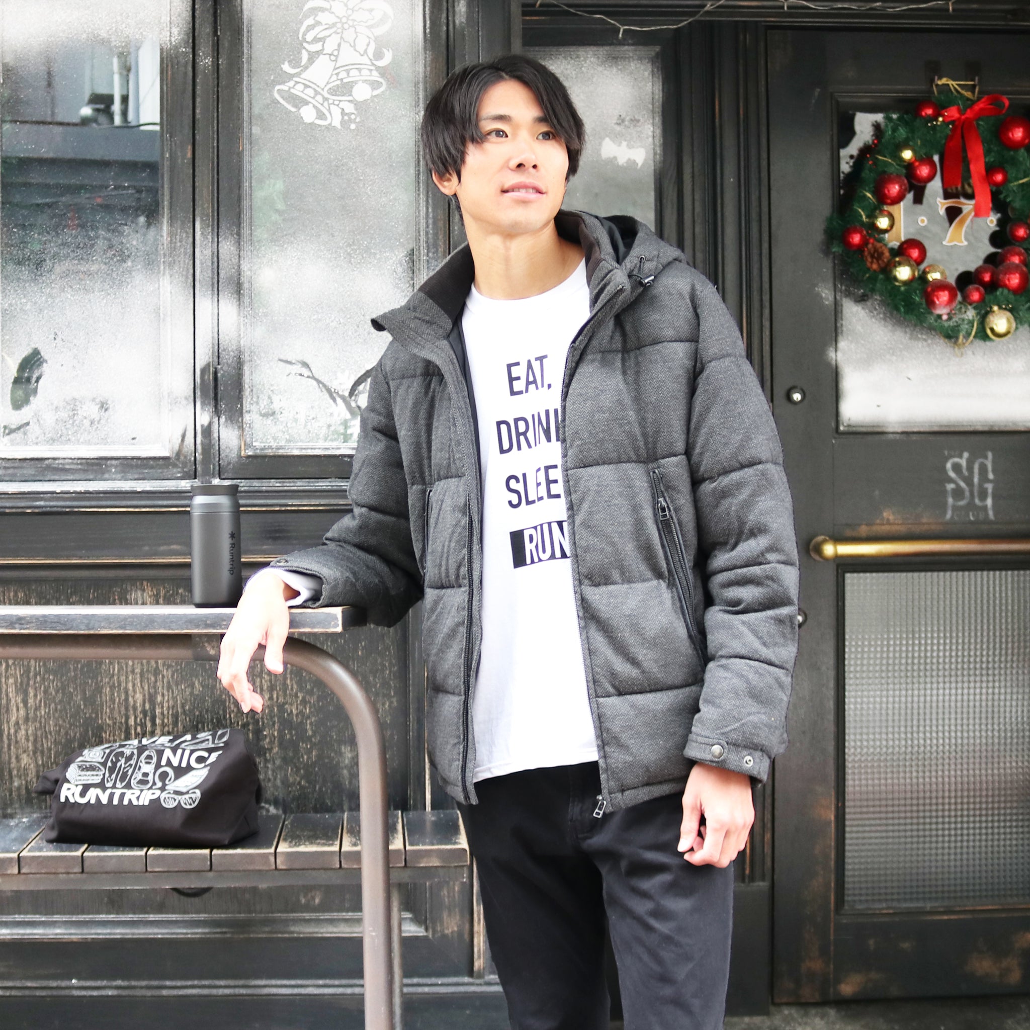 EAT DRINK SLEEP RUN / STREET Long-Sleeve Tee Vertical Mono (White)