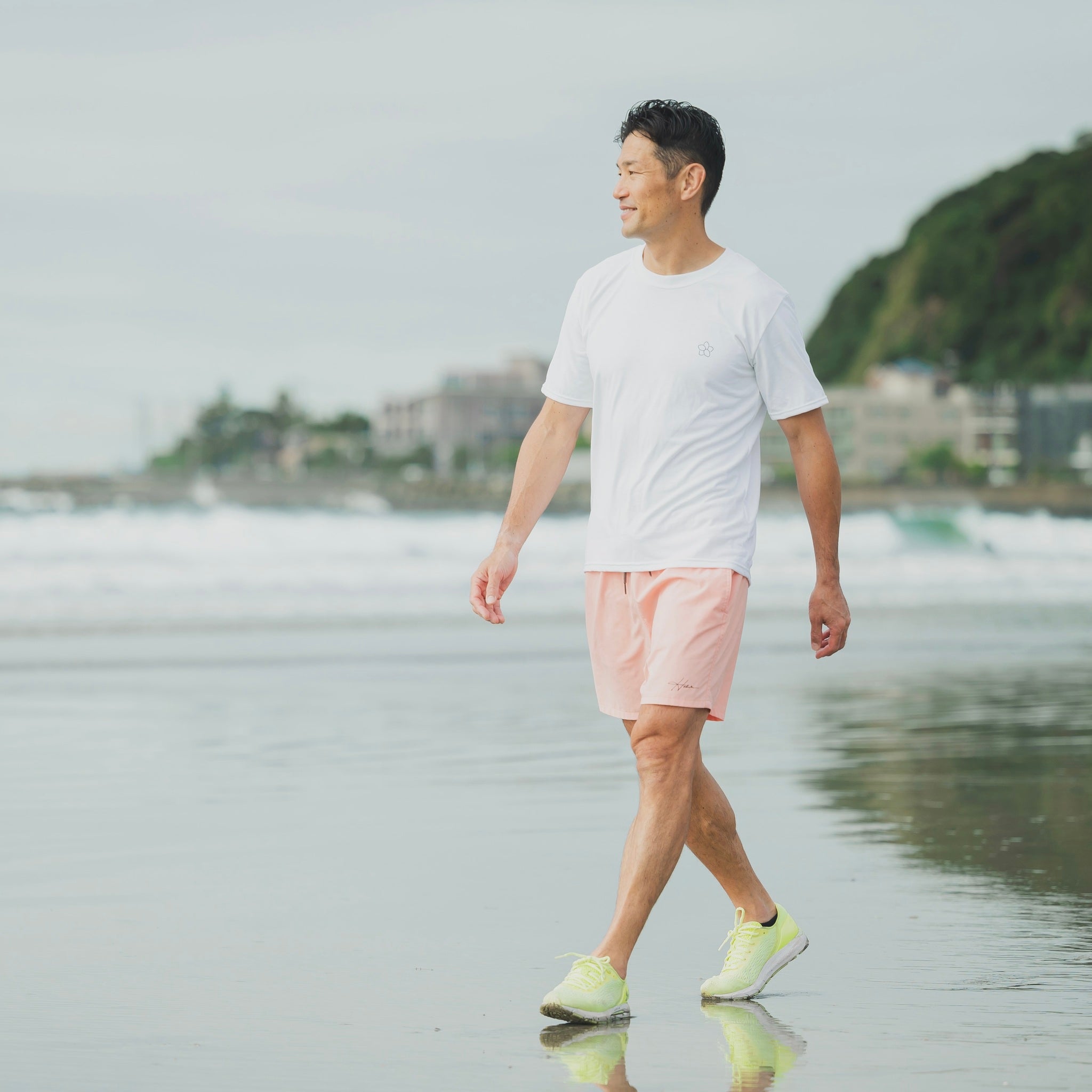 BLOSSOM Tee – Runtrip Store