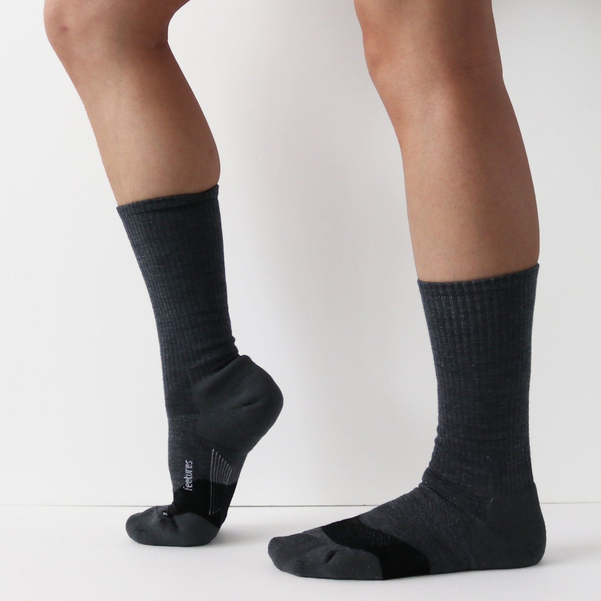 Feetures｜MERINO10 MAX CUSHION CREW (Gray)