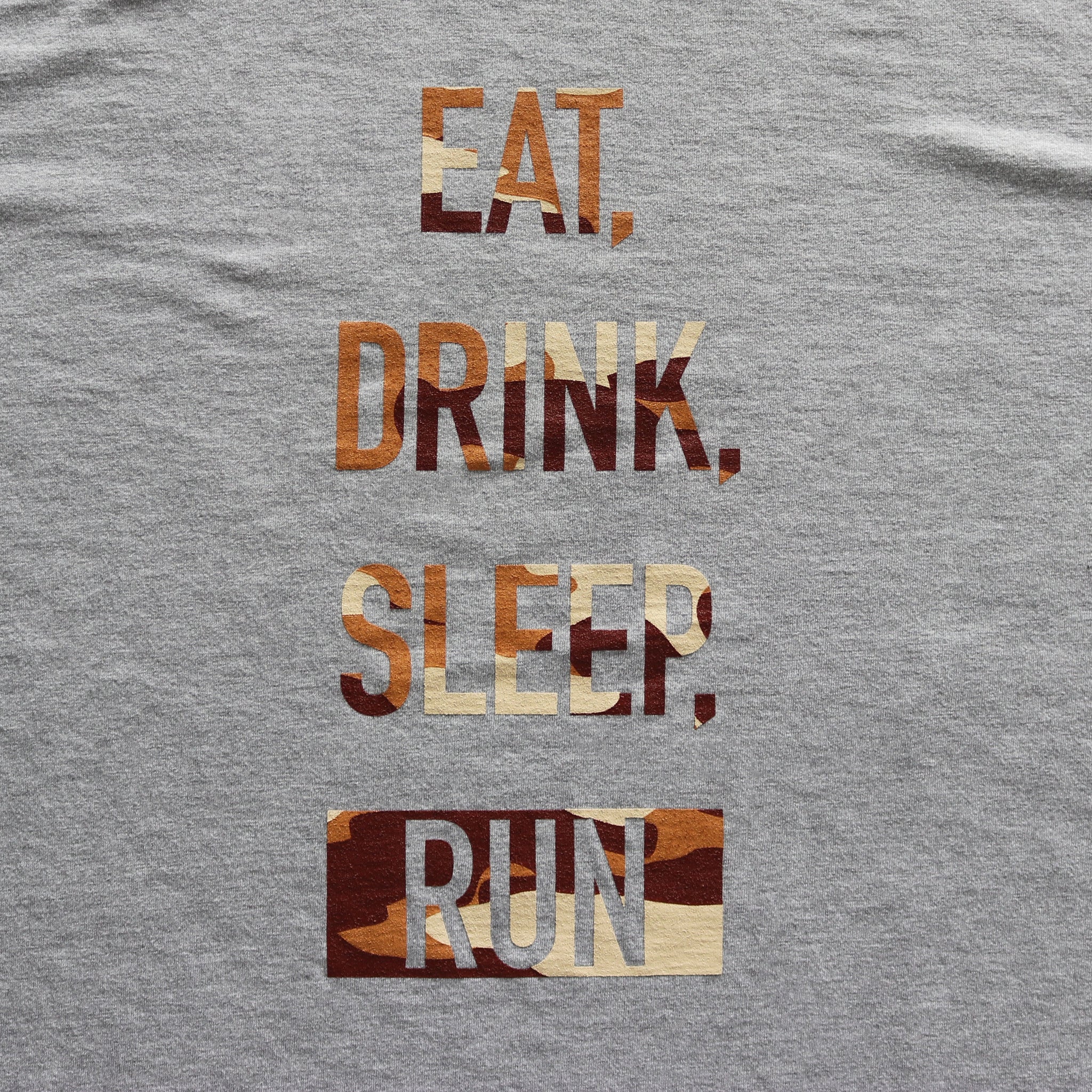 EAT DRINK SLEEP RUN / STREET Long-Sleeve Tee (BROWN Camo/Gray)