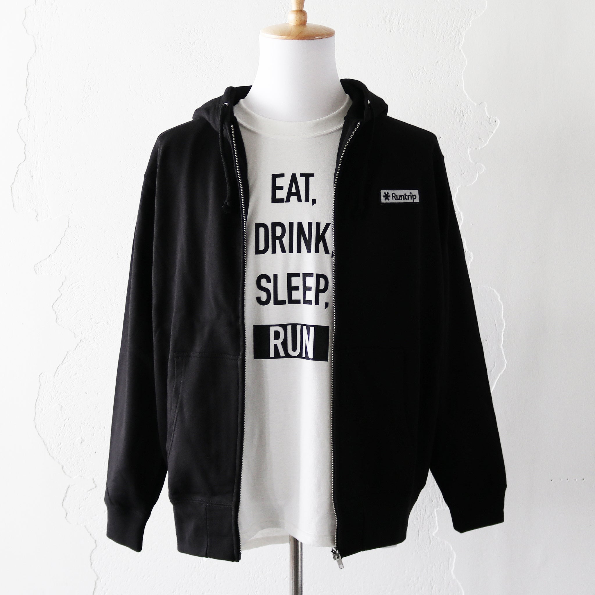 Runtrip Logo Patch Full Zip Hoodie (Black) 