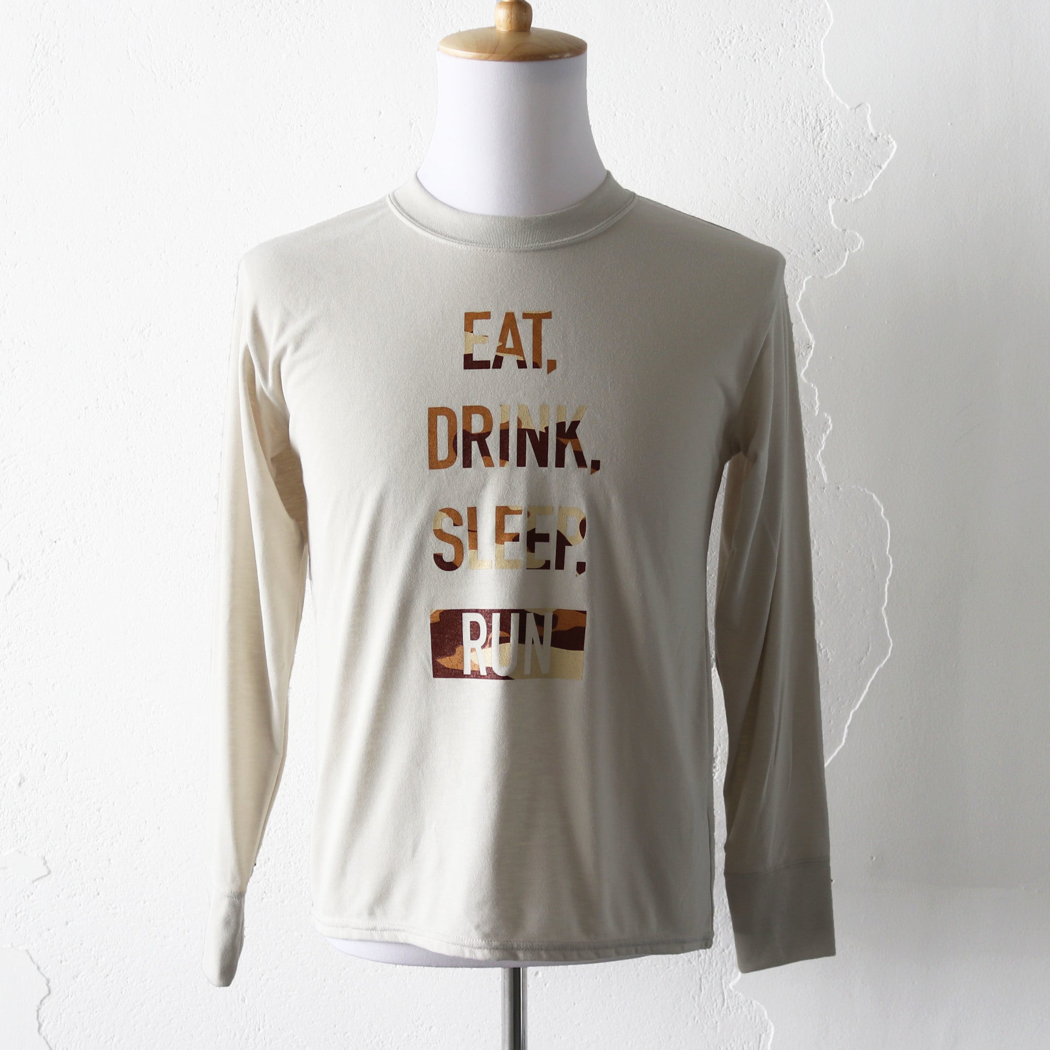 EAT DRINK SLEEP RUN / STREET Long-Sleeve Tee (BROWN Camo/Beige)