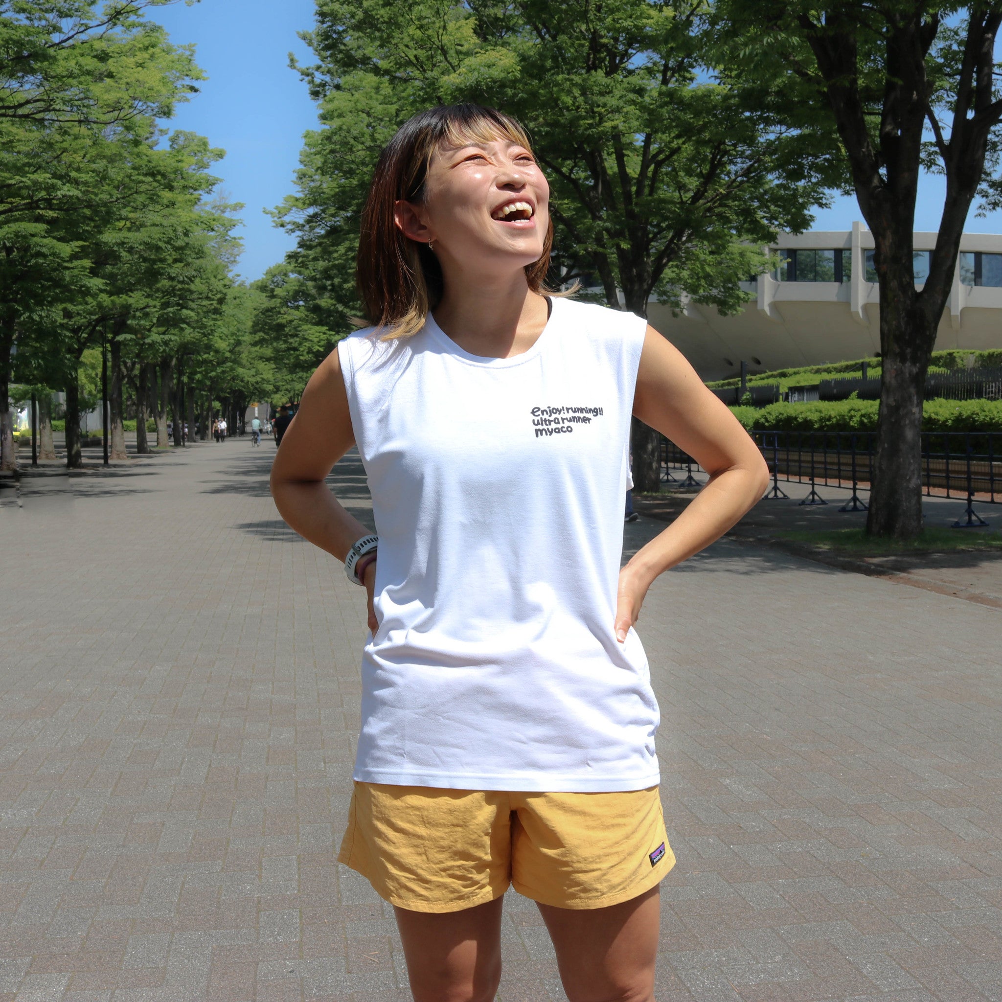 Enjoy Running with Myaco Sleeve-less Tee